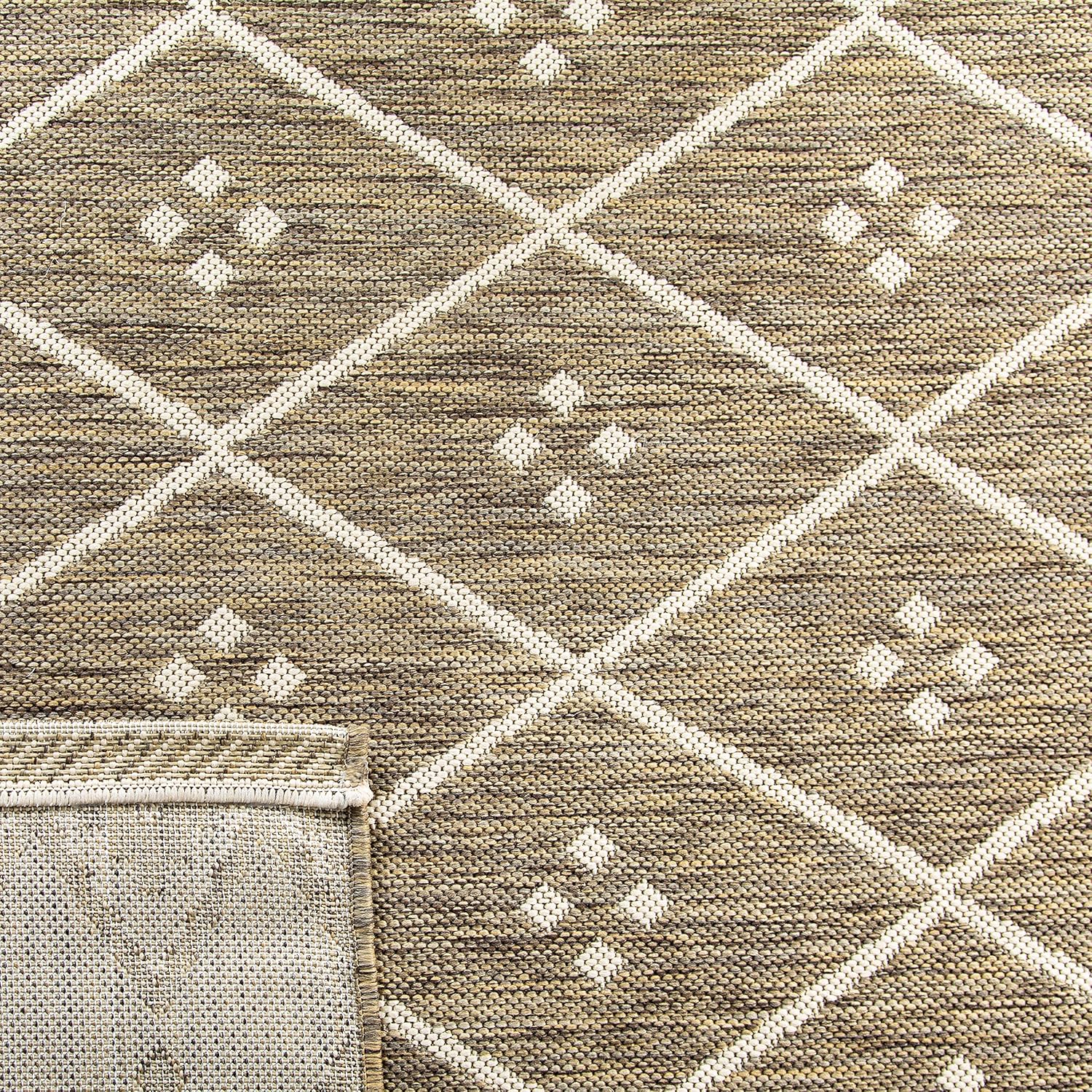 SAFAVIEH Washable Rug Outdoor Courtyard Collection - 2'7" x 5', Brown & Light Beige, Non-Shedding & Easy Cleaning, Ideal for Patio, Backyard, Mudroom (CY6303-232)