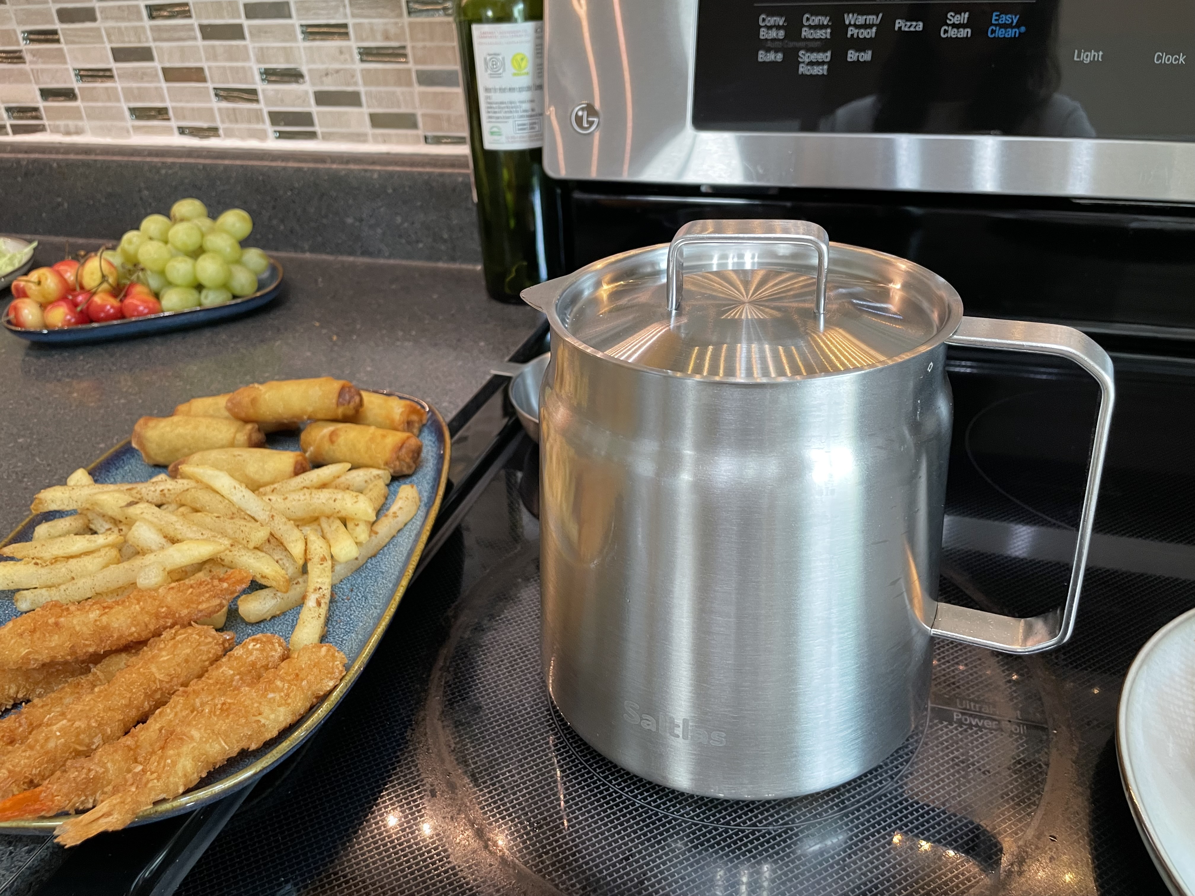 Amazon.com: Saltlas 304 Stainless Steel Deep Fryer Pot with Basket