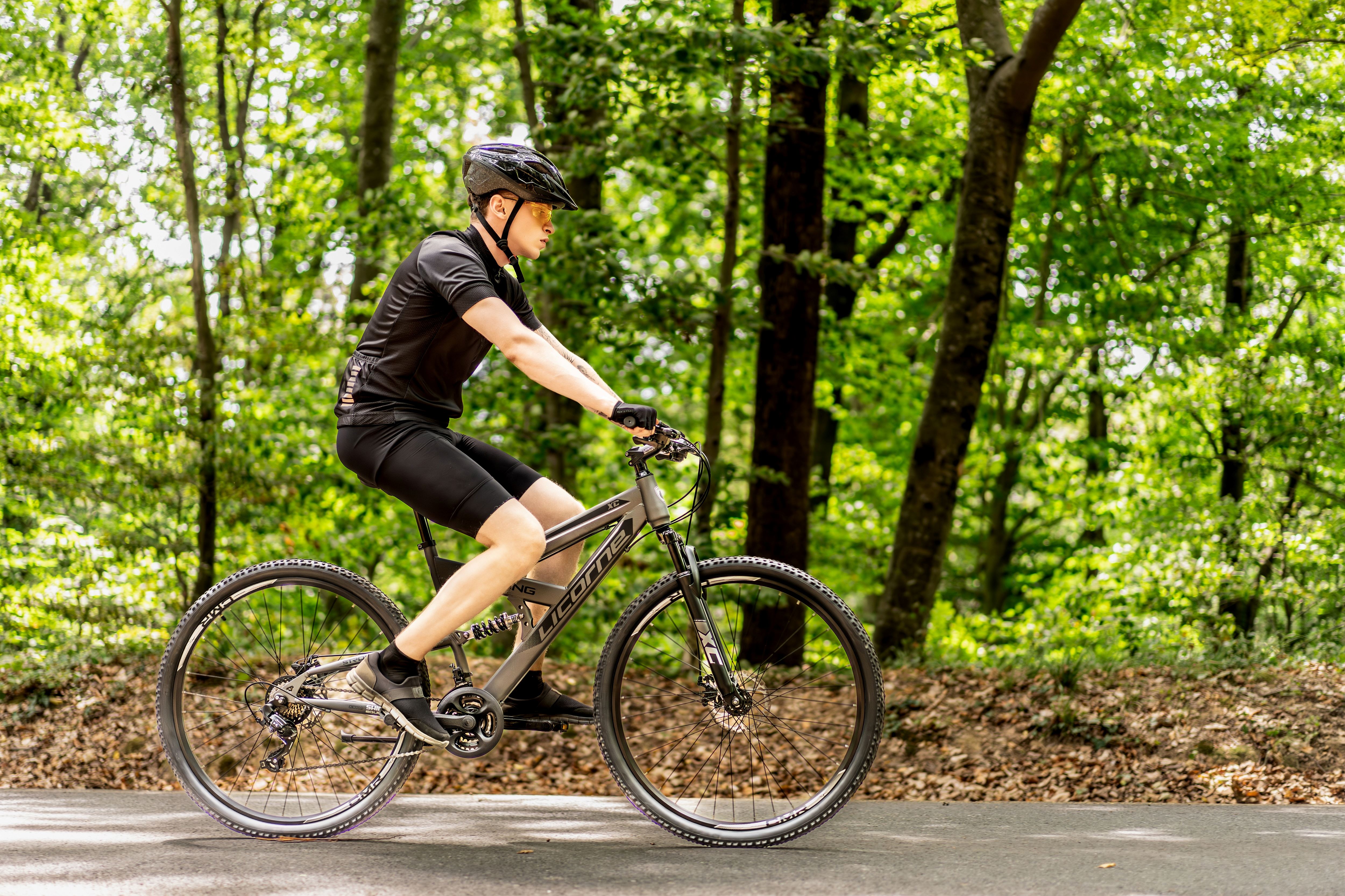 Mountain Bike Licorne Thunder – Telaio In Acciaio, Disponibile In 20, 24, 26, 27.5 E 29 Pollici, Per Tutta La Famiglia