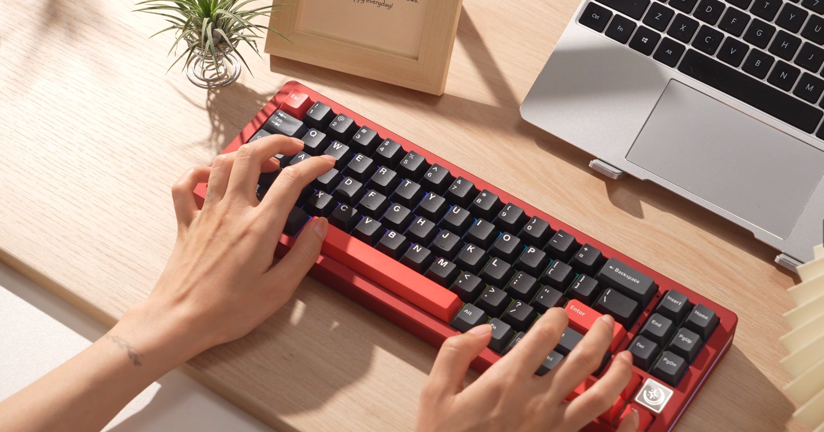 Amazon | YUNZII AL71 メカニカルキーボード 68% コンパクト