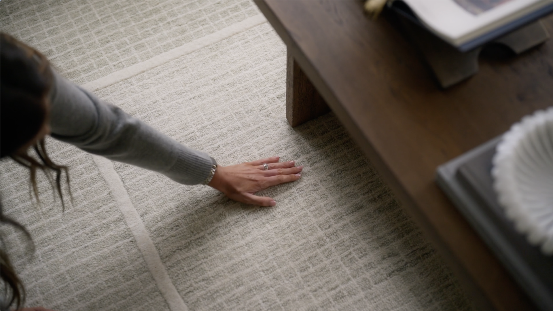 Amazon.com: Loloi Chris Loves Julia Briggs Collection, Mist