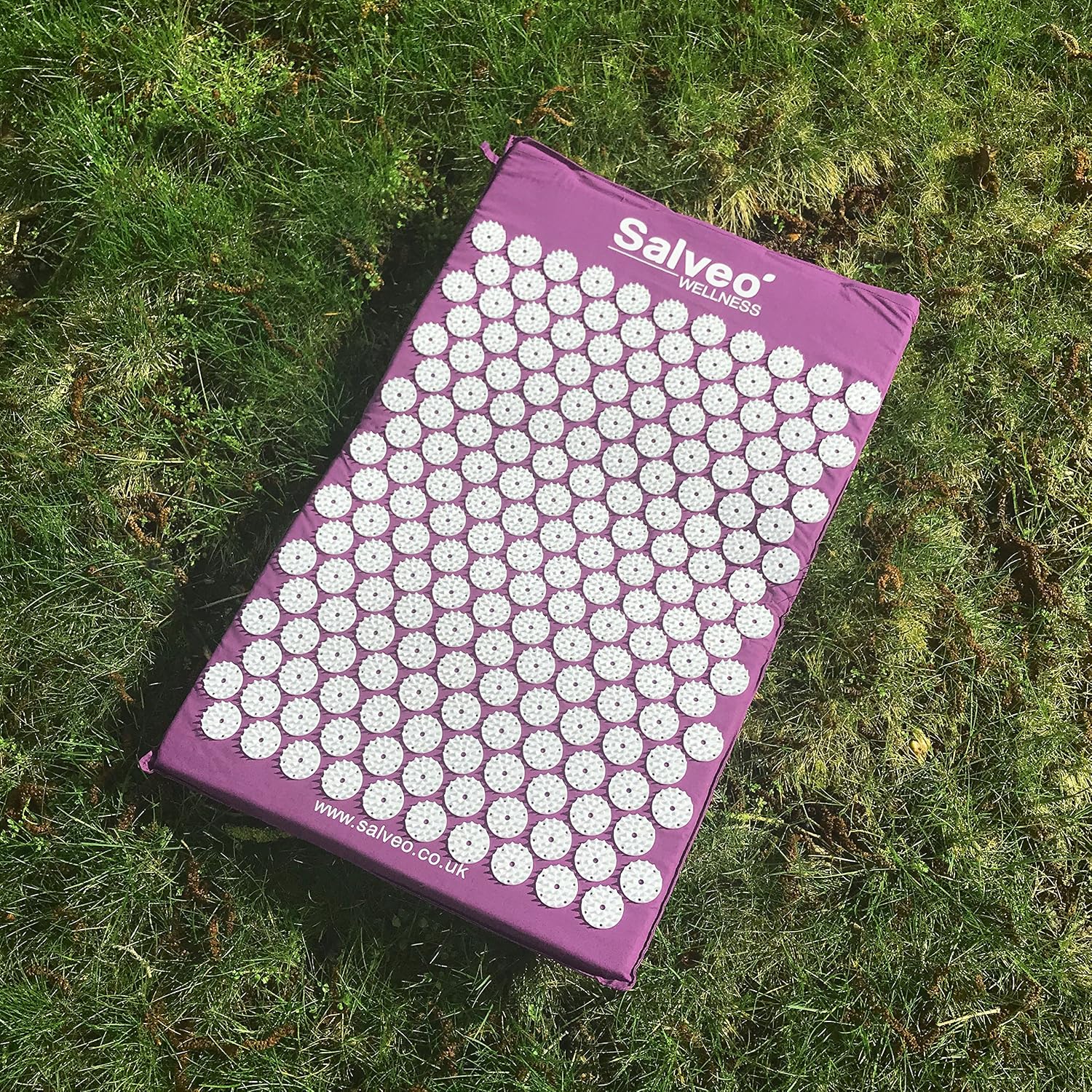 Salveo Acupressure Mat (Purple) Massage Mat Acupuncture Mat Spikey Nail Spike Shakti Mat UK Shiatsu Mat Back Pain Meditation Mat Wellbeing Stress Relief Relaxation Pressure Point Sleep Aids For Adults - Image 3