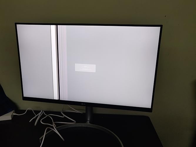 LG 27UL850-W 27 Inch (69cm)UHD 3840 x 2160 megapixels IPS Display