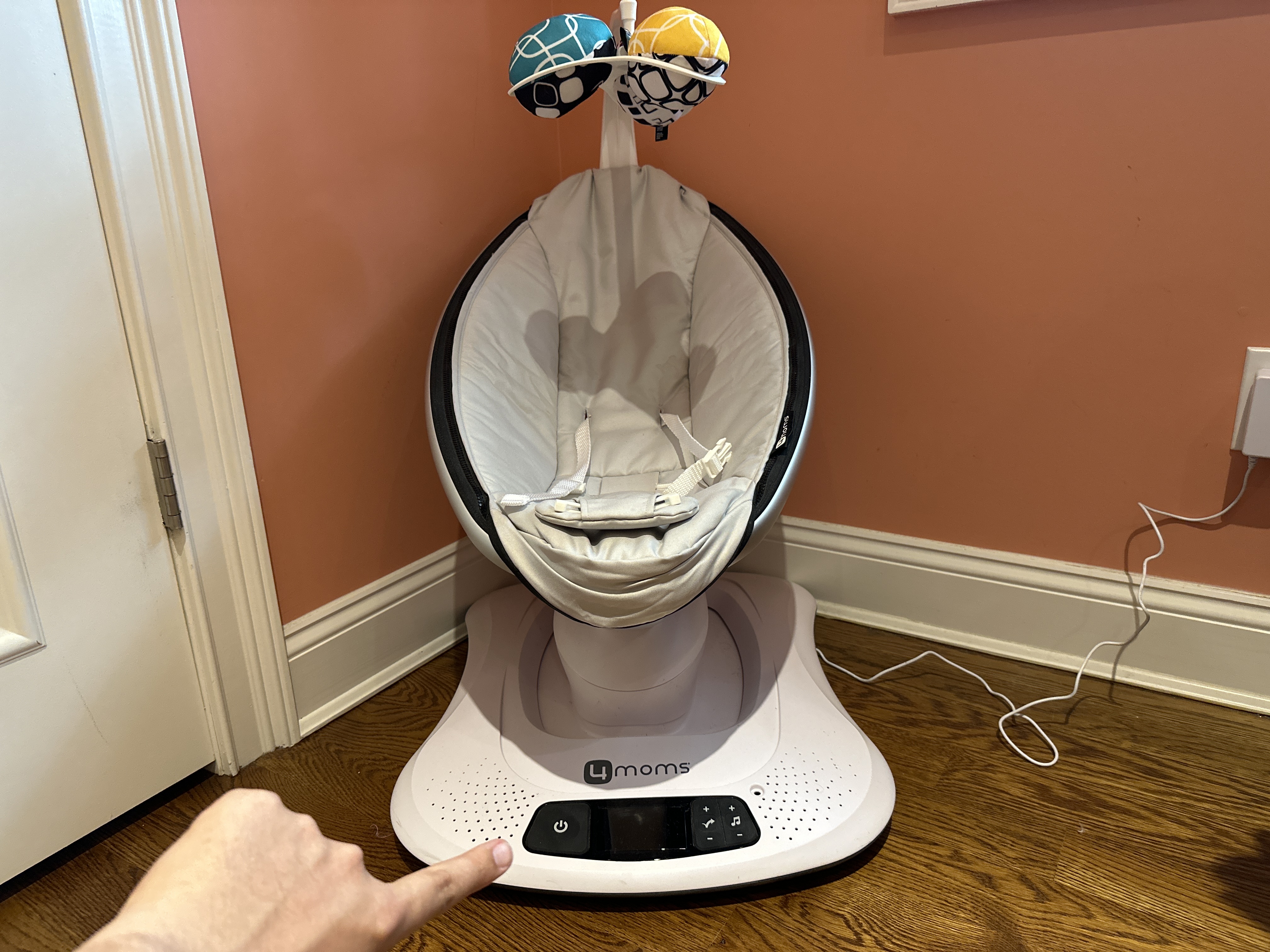Watch Honest review of the 4moms MamaRoo Multi-Motion Baby Swing