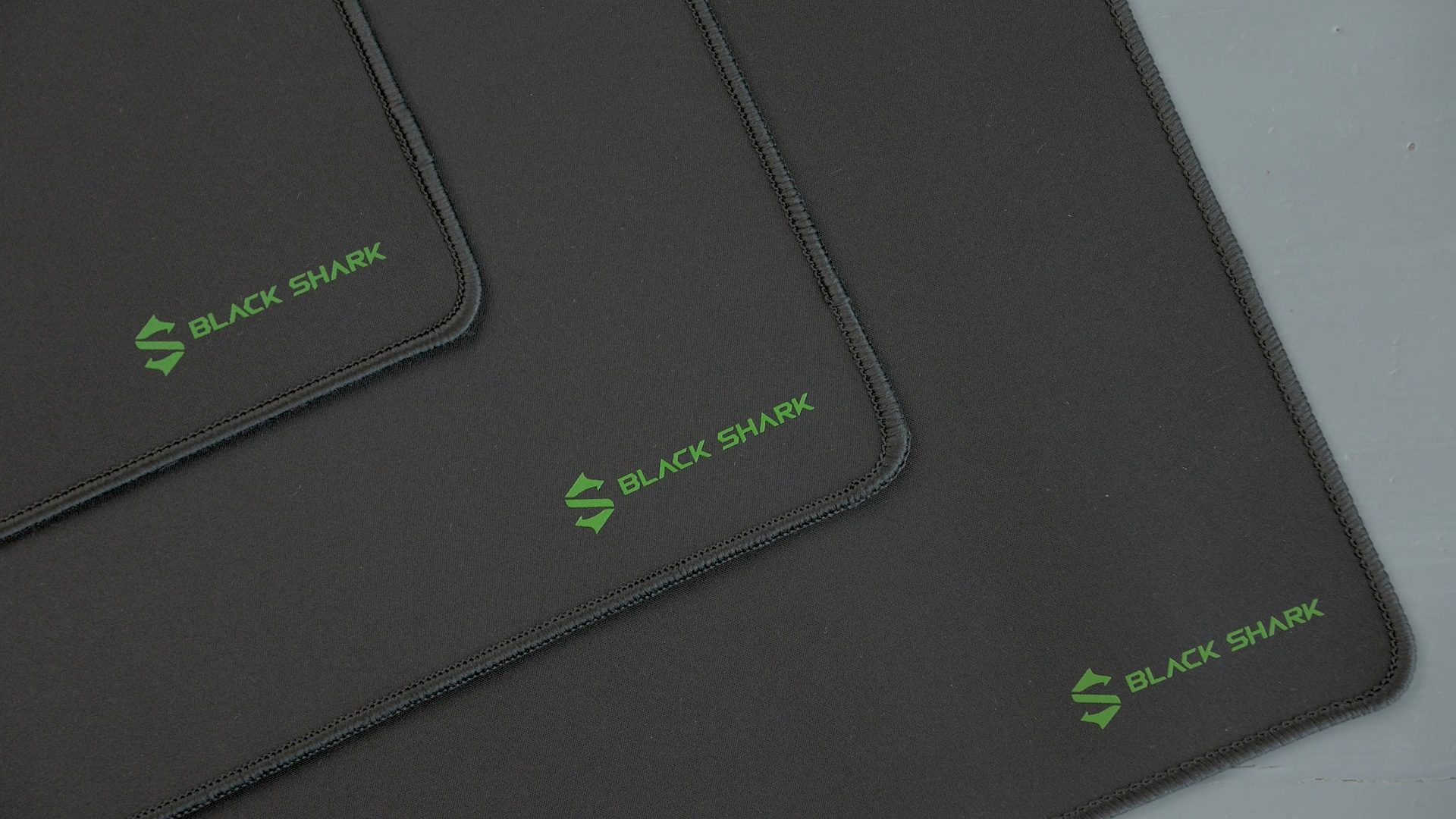 Amazon.com: Black Shark Gaming Mouse Pad Desk Mat 47.2” x 23.6