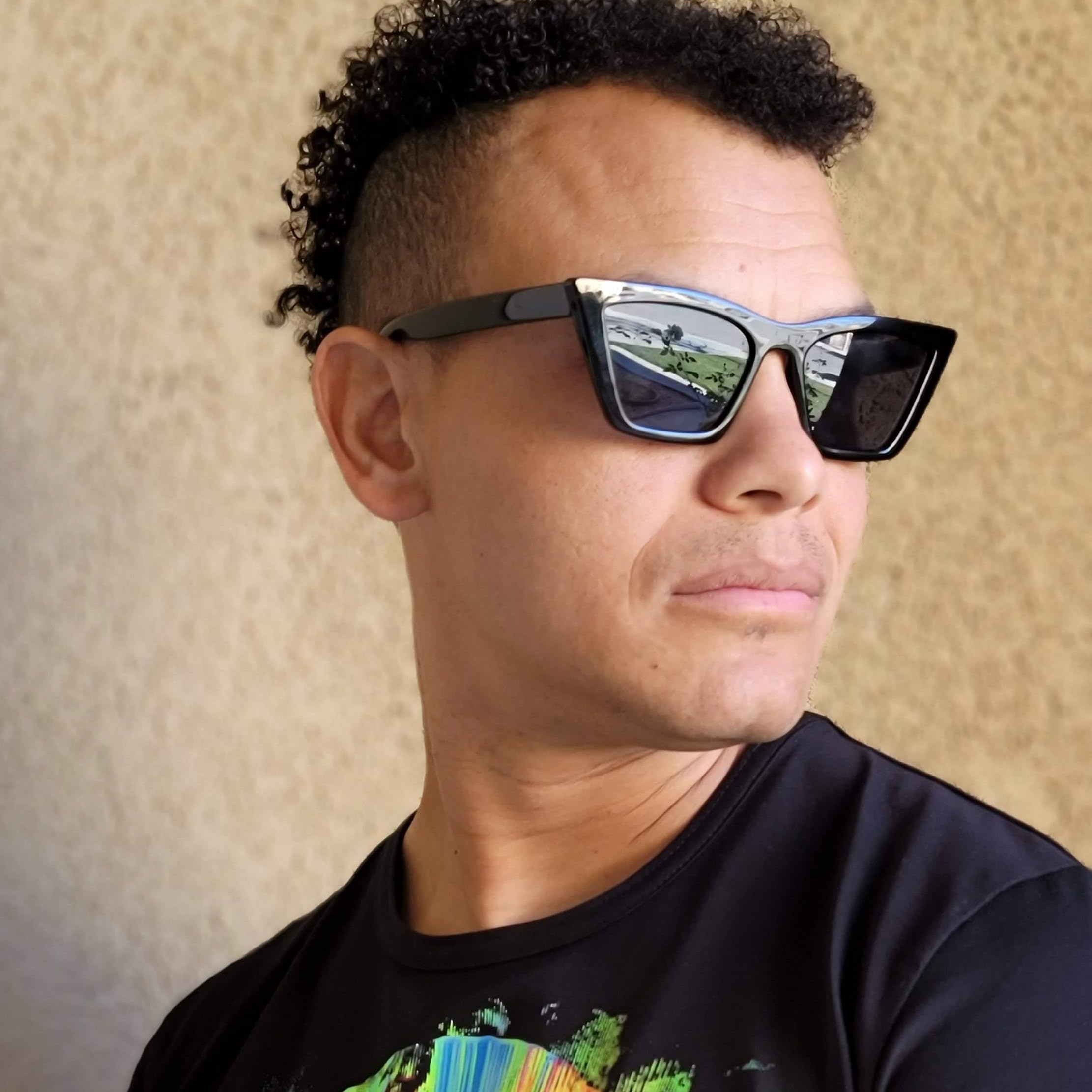 Bazzar Reviews s Amazon Page