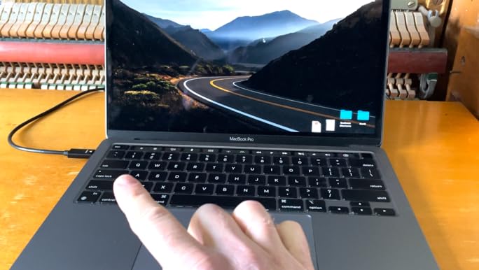 Amazon.com: Apple MacBook Pro 2020 with Apple M1 Chip (13