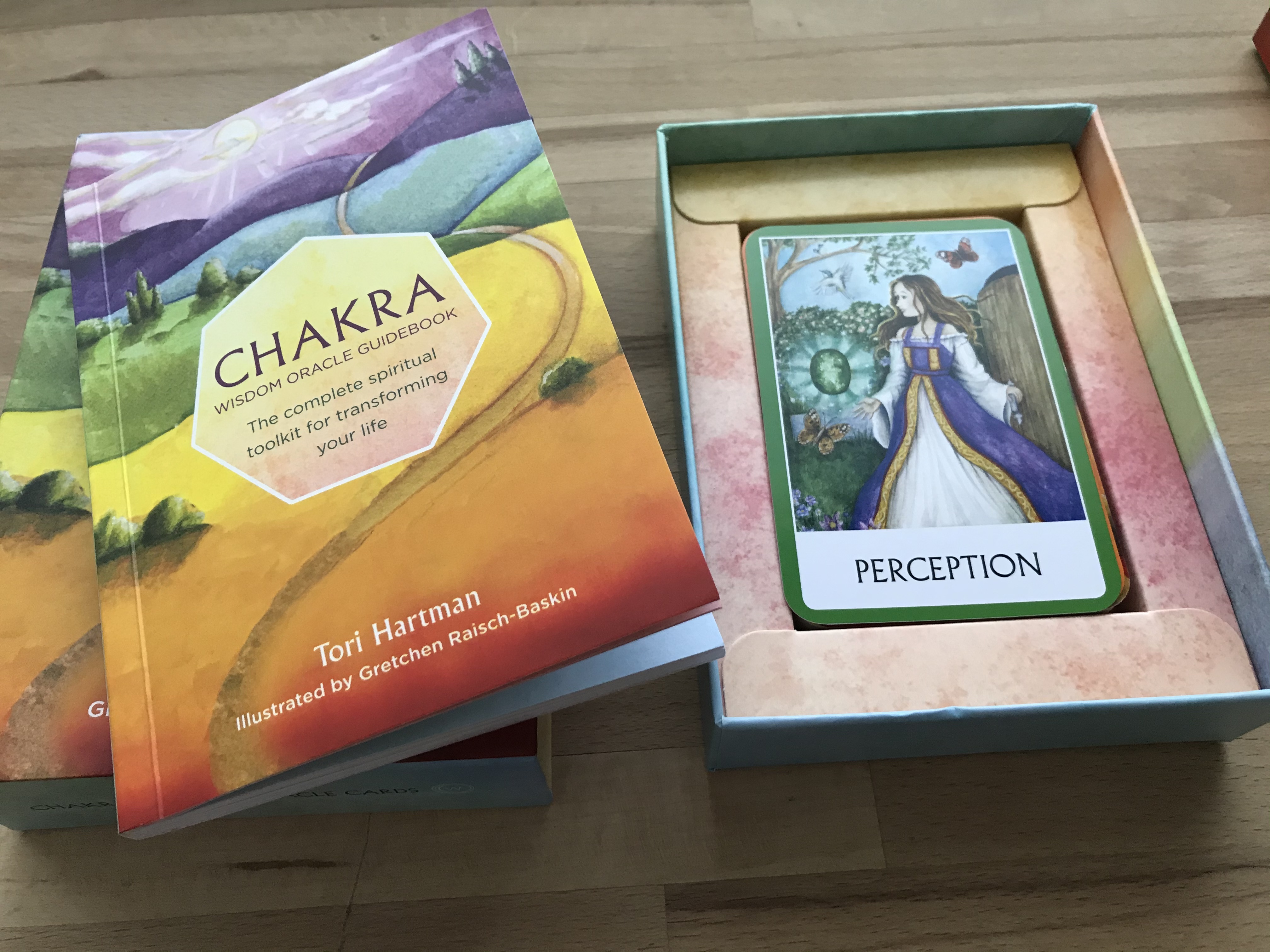 Chakra Wisdom Oracle Cards: The Complete Spiritual Toolkit for ...