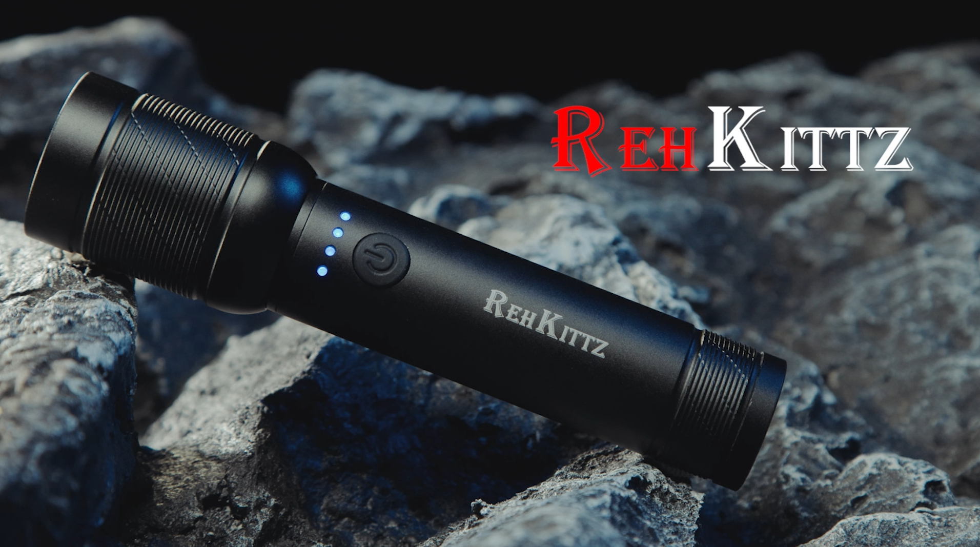 Amazon | REHKITTZ LED 懐中電灯 強力 LEDライト 充電式 超高輝度 1600