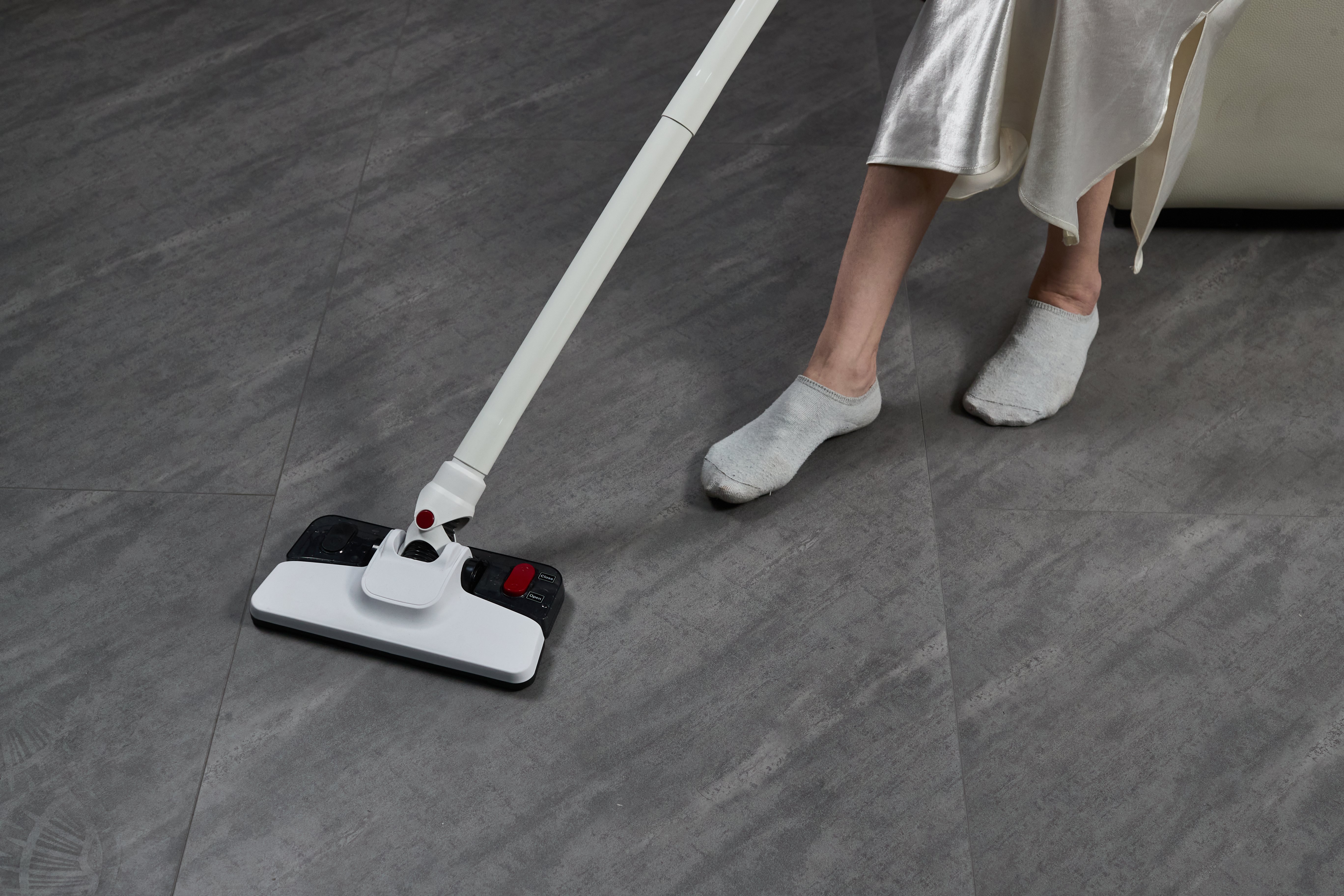 Amazon.com - REECOO Lightweight Stick Vacuum Cleaner, Unique