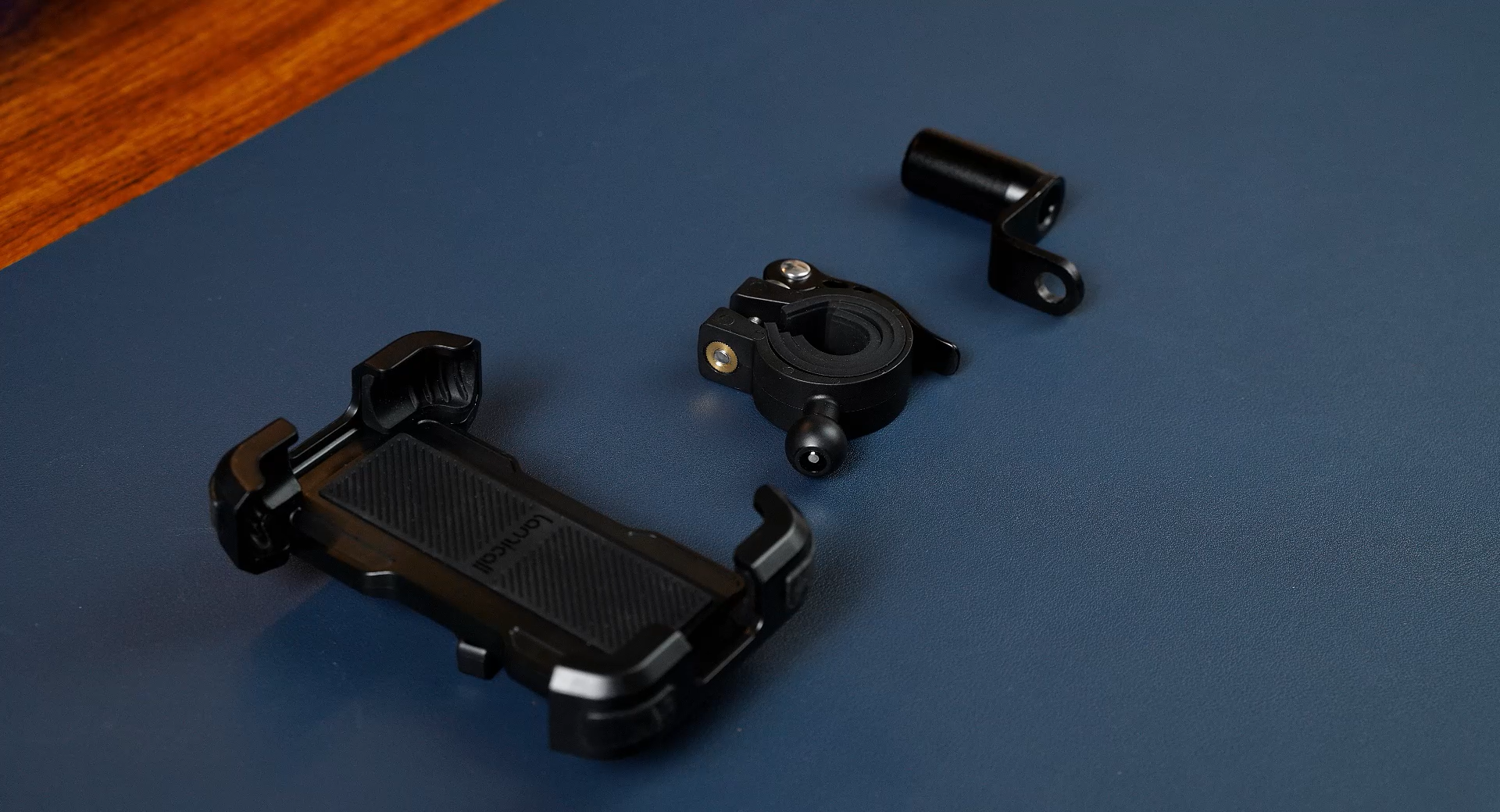 Lamicall バイク用スマホホルダー 片手操作 ワンタッチ 360度回転