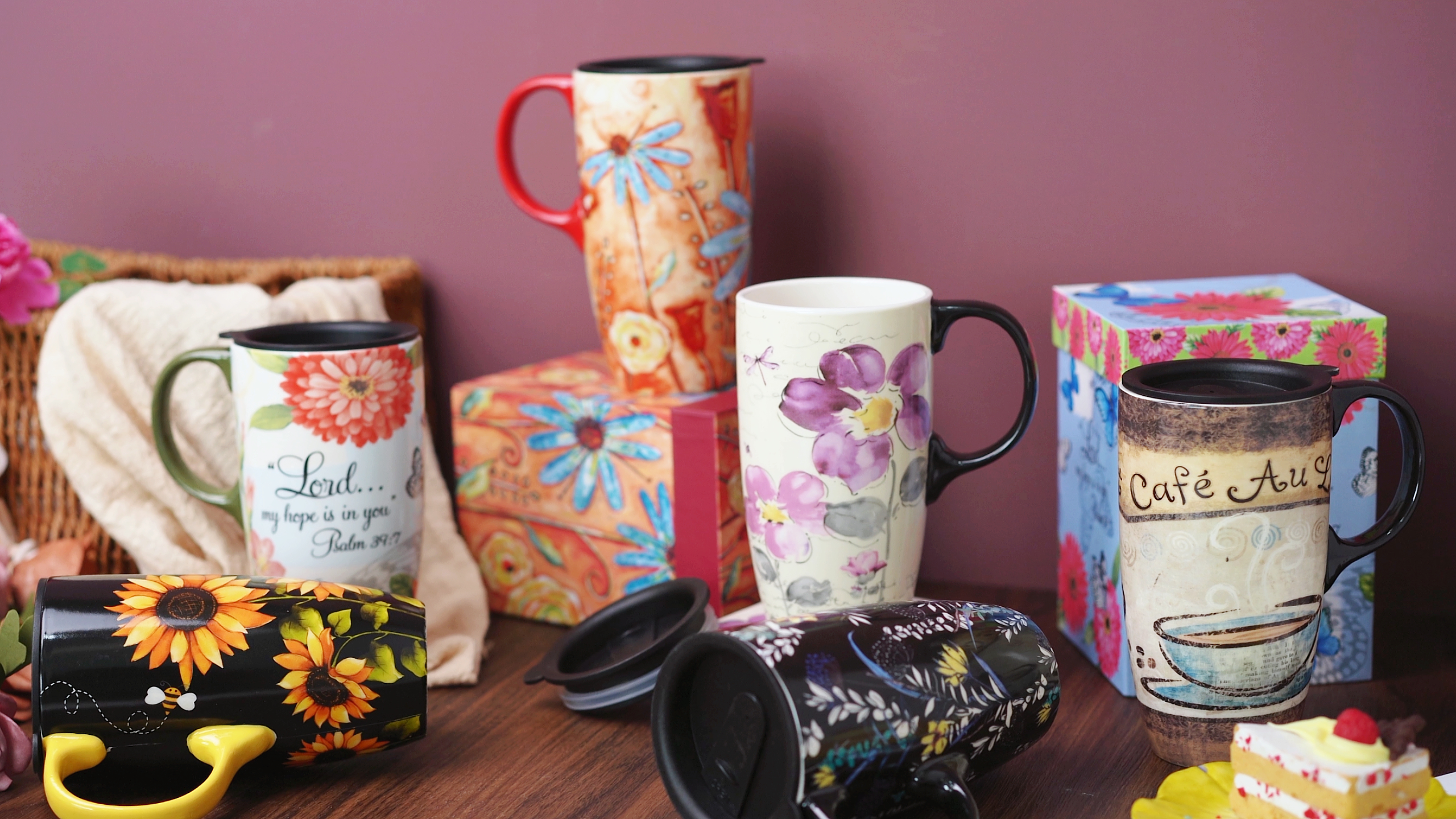 Topadorn 17oz Ceramic Coffee Mug With Lid, Floral Jamaica