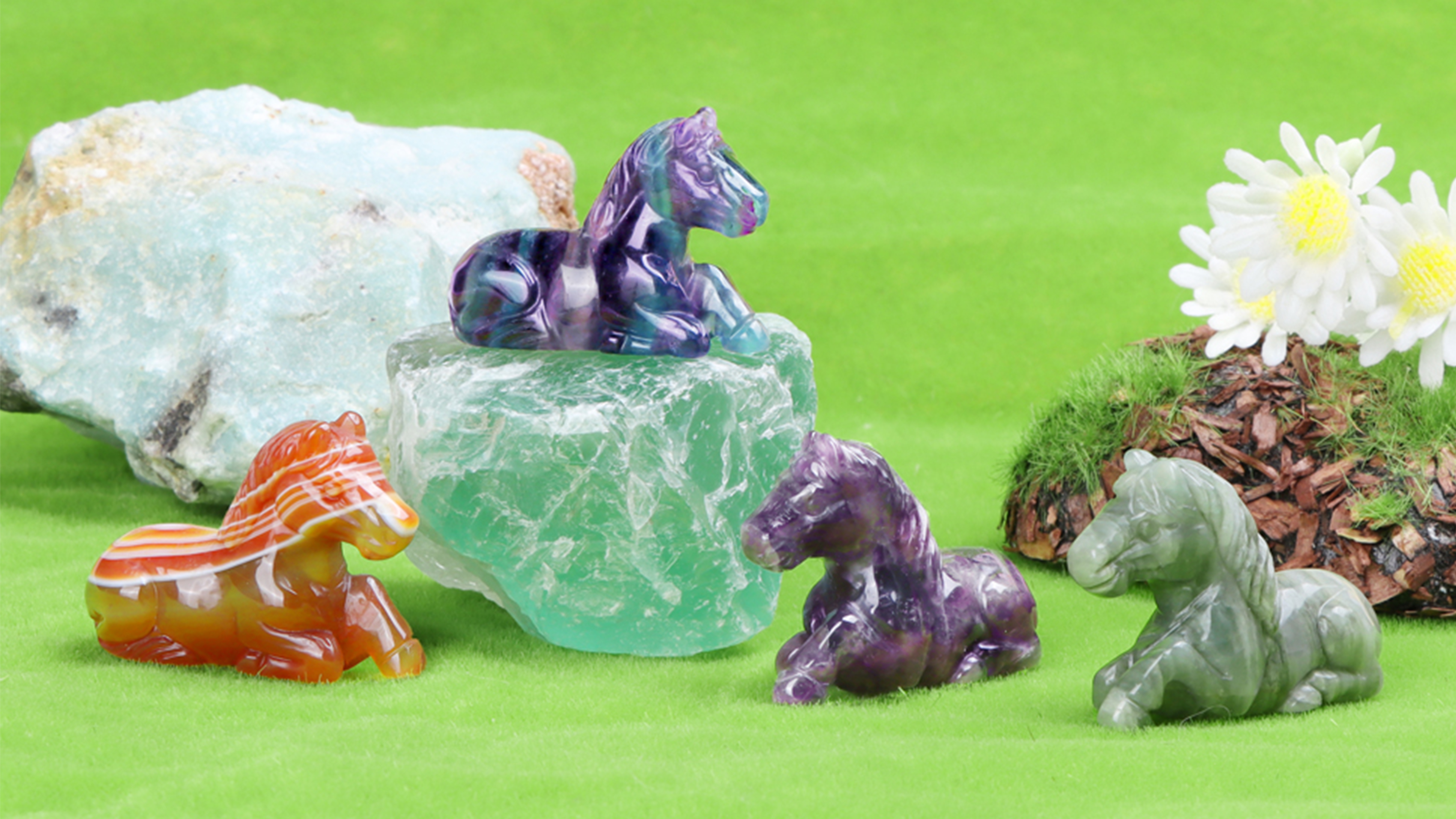 Amazon.com: LEADGEM 水晶馬雕像家居裝飾2 英吋(約5.1 公分)手工雕刻