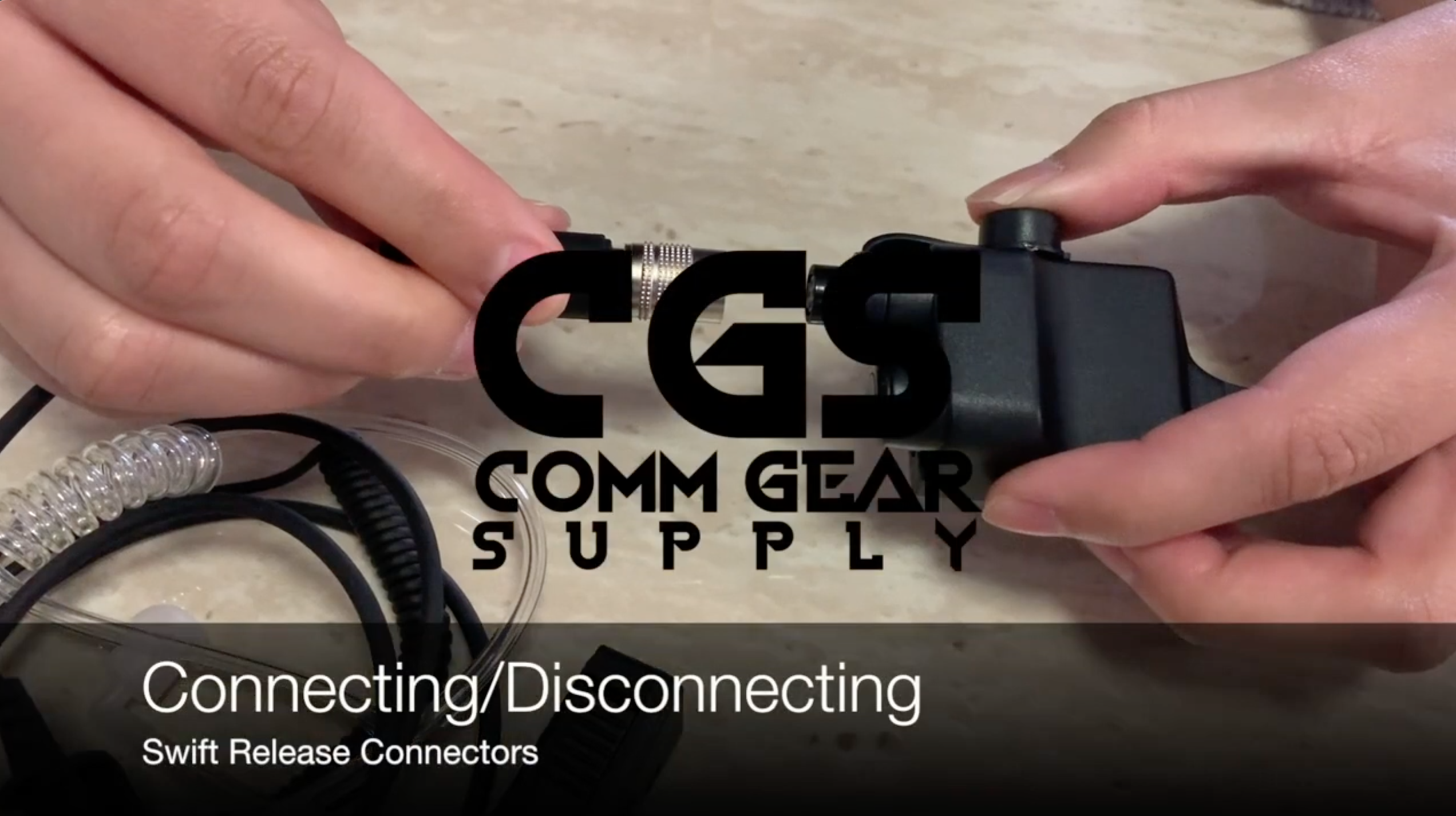 Comm Gear Supply Tactical Mic/Earpiece/PTT Kit Quick Disconnect is Compatible with Harris & M/A-Com 700P/Pi, 710P, P5100 / P7100 / P7200 Series & More : Electronics