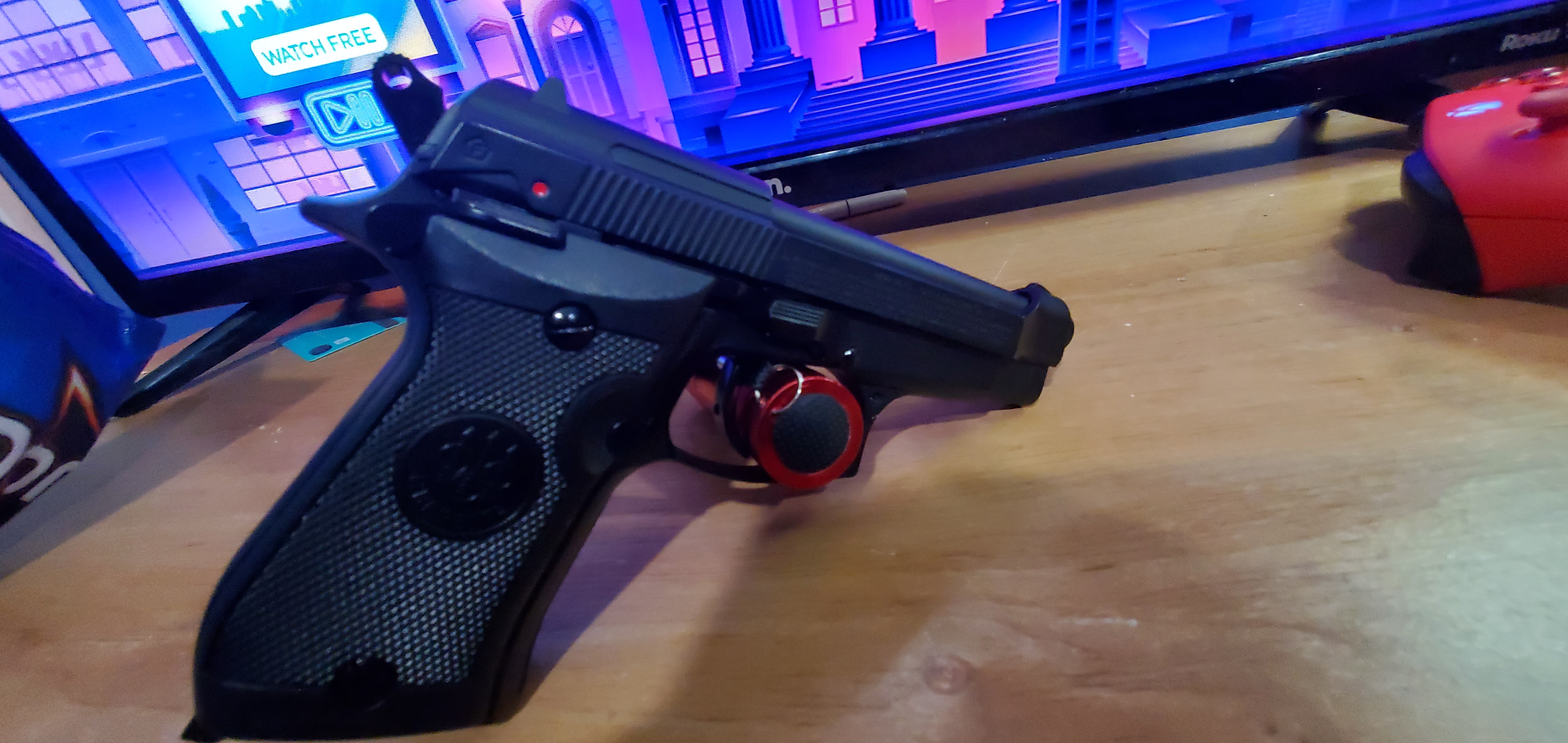 Good gun! on Amazon Live