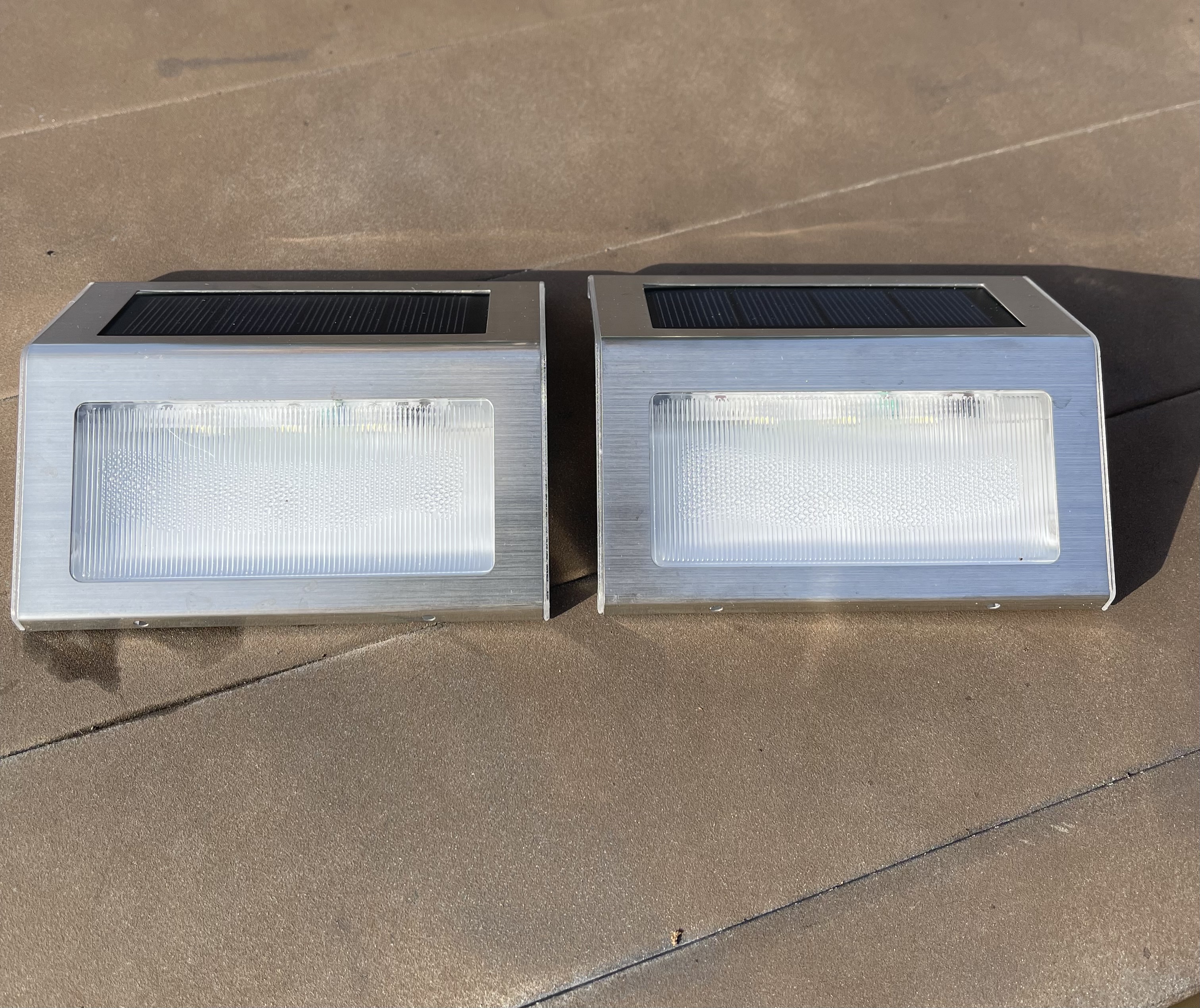 配送員設置 ZOOX ユニバーサルスタンド&スポットLED2セット付き