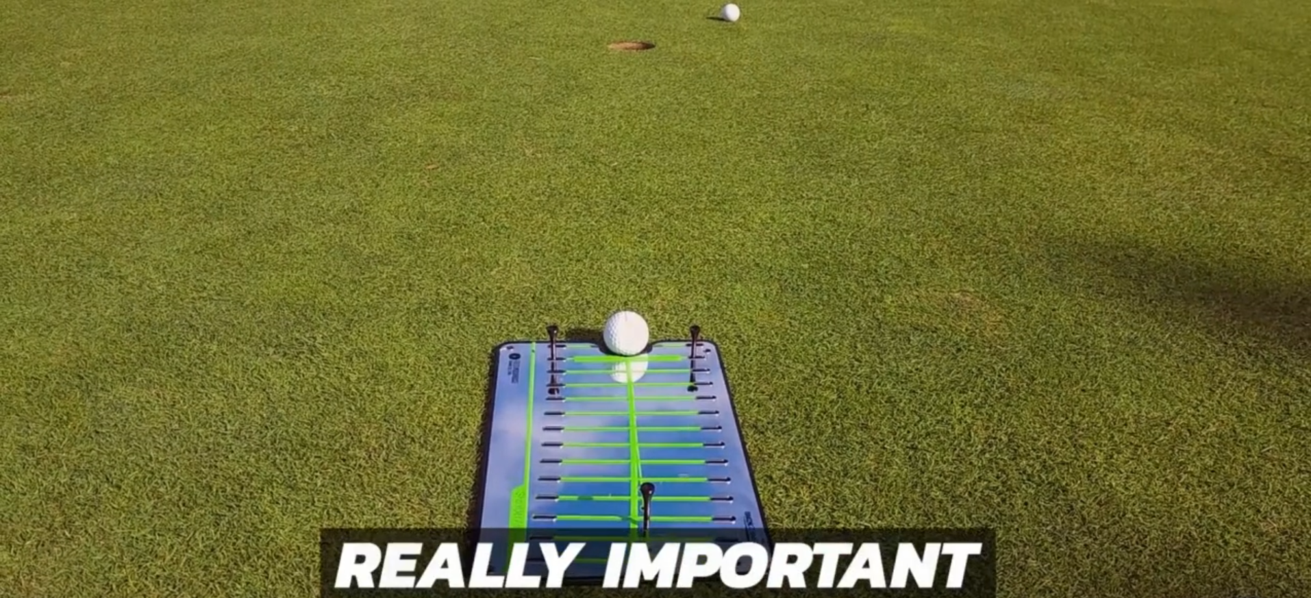 Putting Mirror Training Aid for Golf – Portable Golf Putting