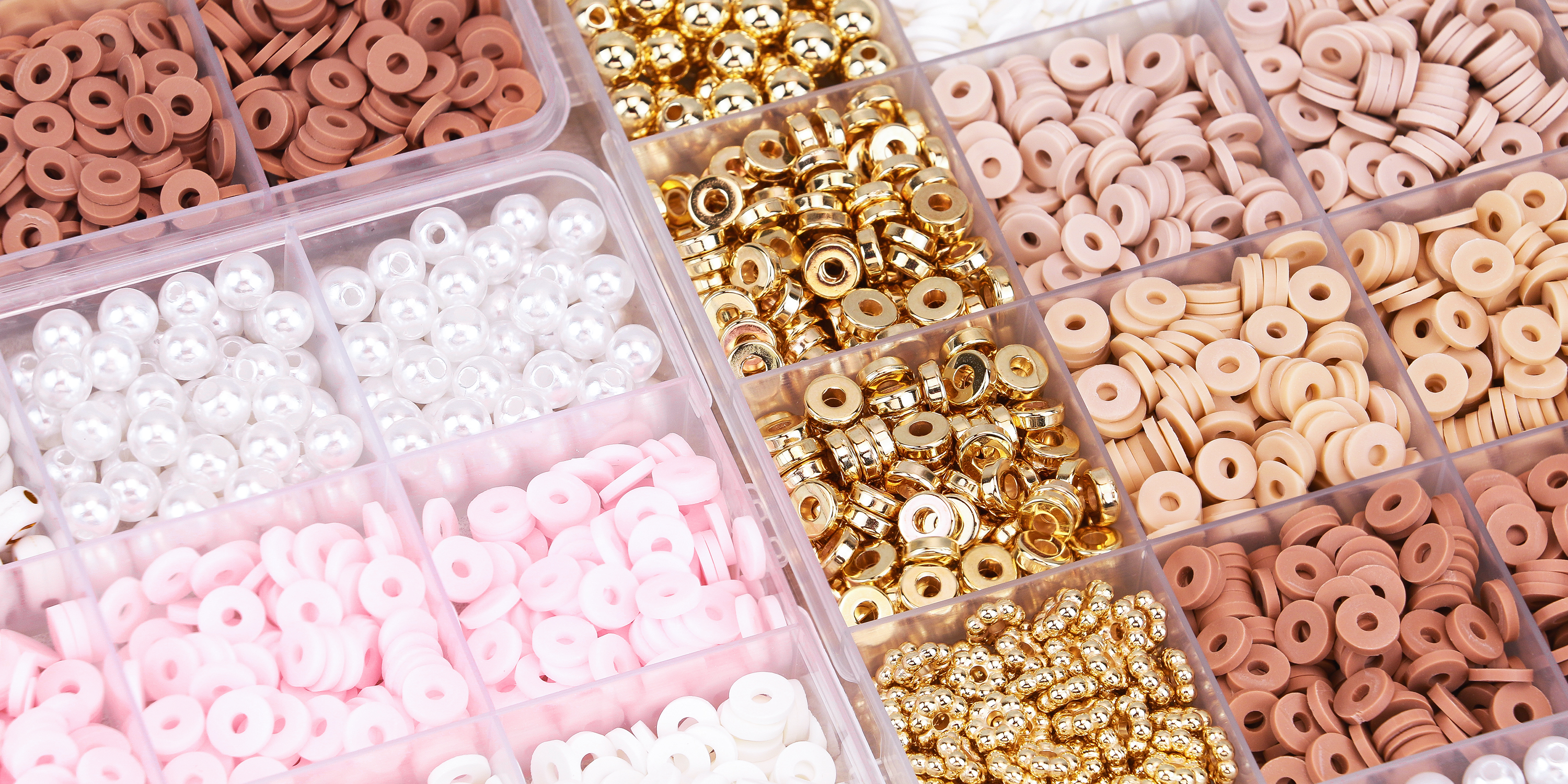 Amazon.com: LUDUKOO Clay Bead Bracelet Kit, 2370Pcs Flat Polymer