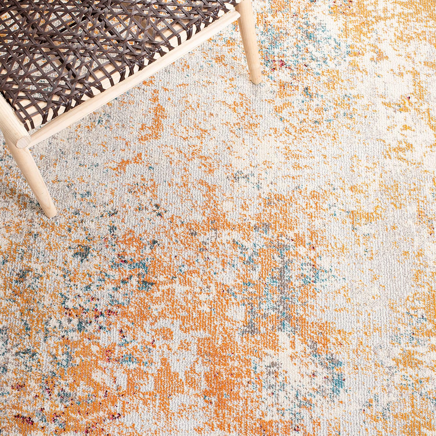 SAFAVIEH Madison Collection Accent Rug - 2'2" x 4', Ivory & Orange, Modern Abstract Design, Non-Shedding & Easy Care, Ideal for High Traffic Areas in Entryway, Living Room, Bedroom (MAD453B)