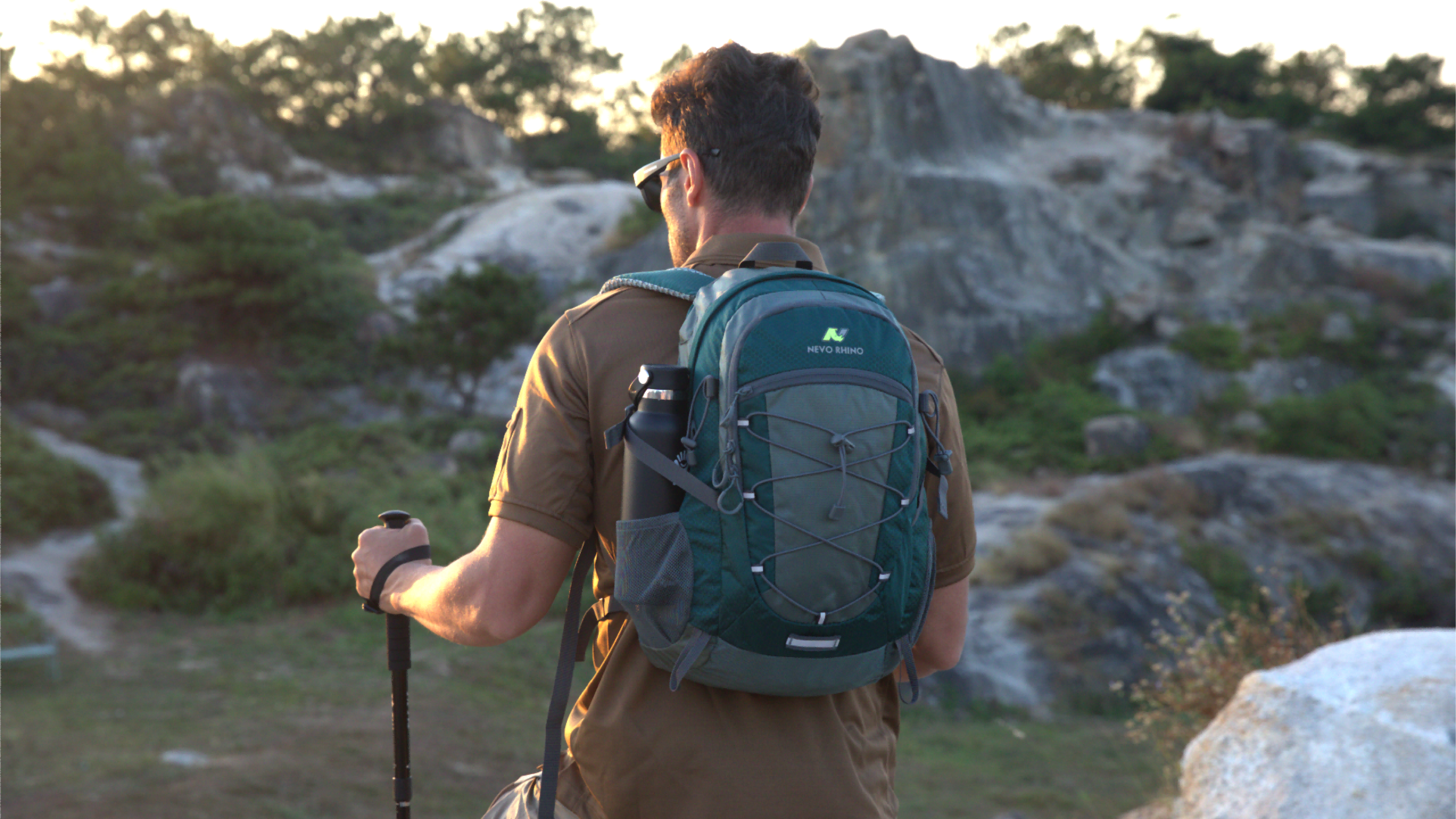 Amazon.com : N NEVO RHINO Hiking Backpack 20L Water Resistant