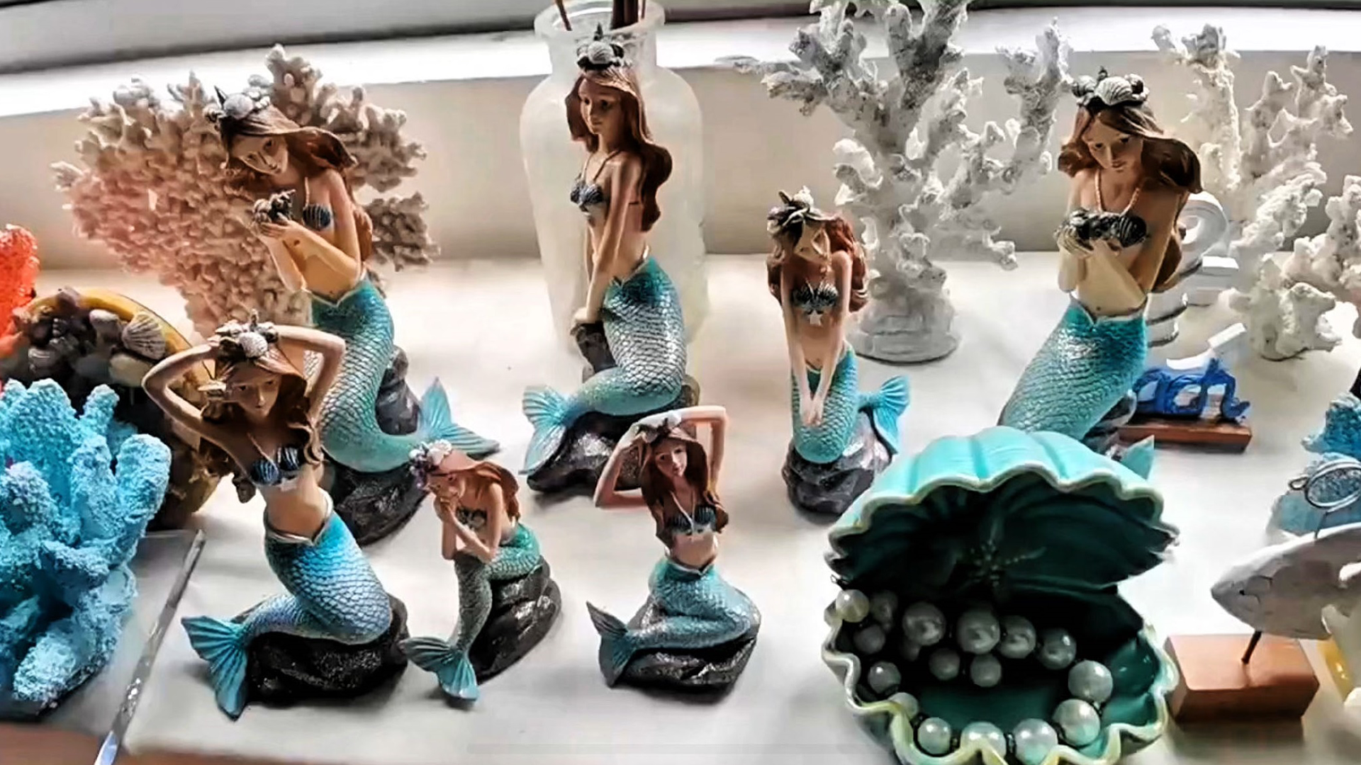 Estatua decorativa de sirena para baño de resina 6.7 pulgadas miniatura 7
