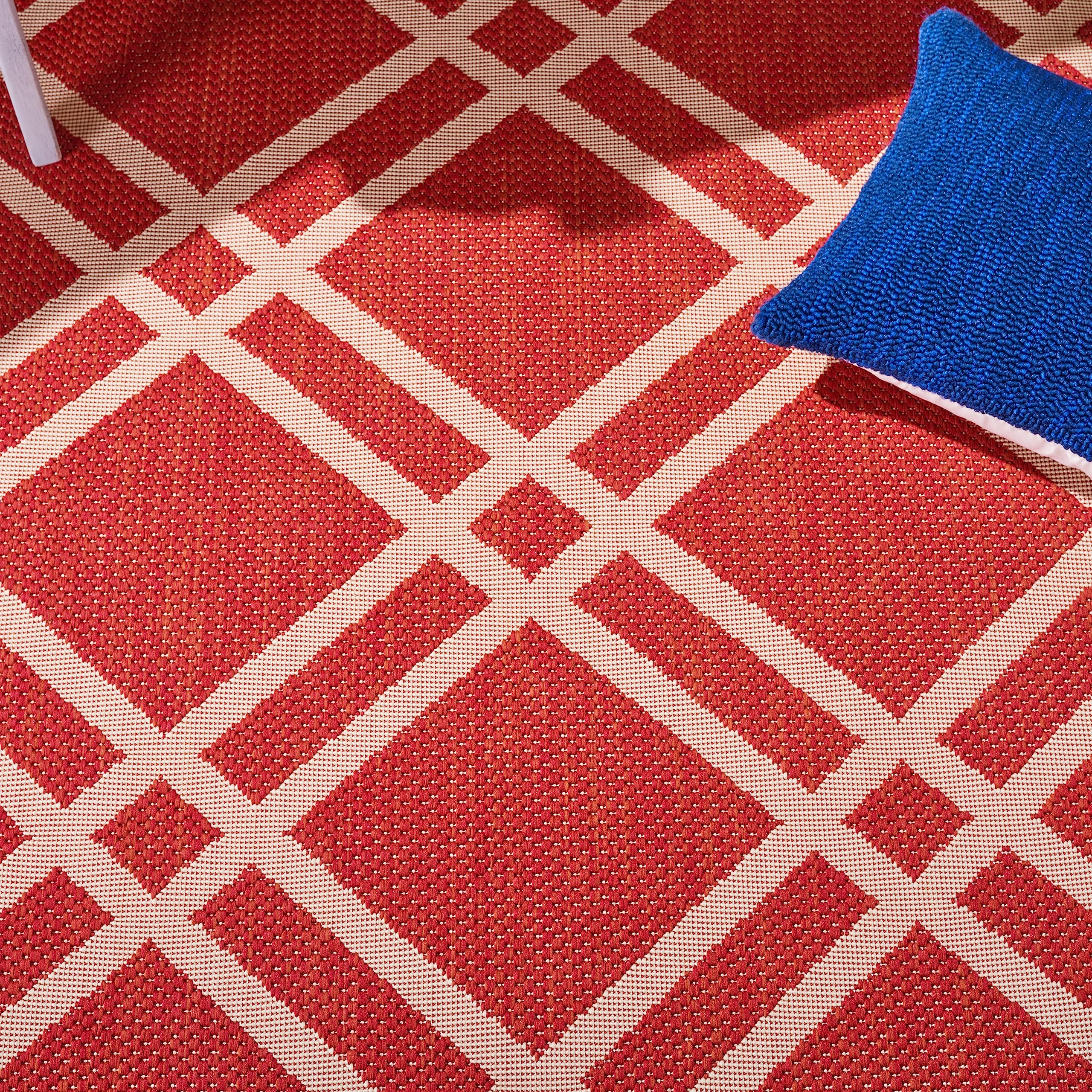 SAFAVIEH Tapis Géométrique pour - Imperméable à l'eau - Salon, Salle à manger, Chambre à coucher - Courtyard Collection, Tapis à poil court, Rouge et Os, 122 X 170 cm