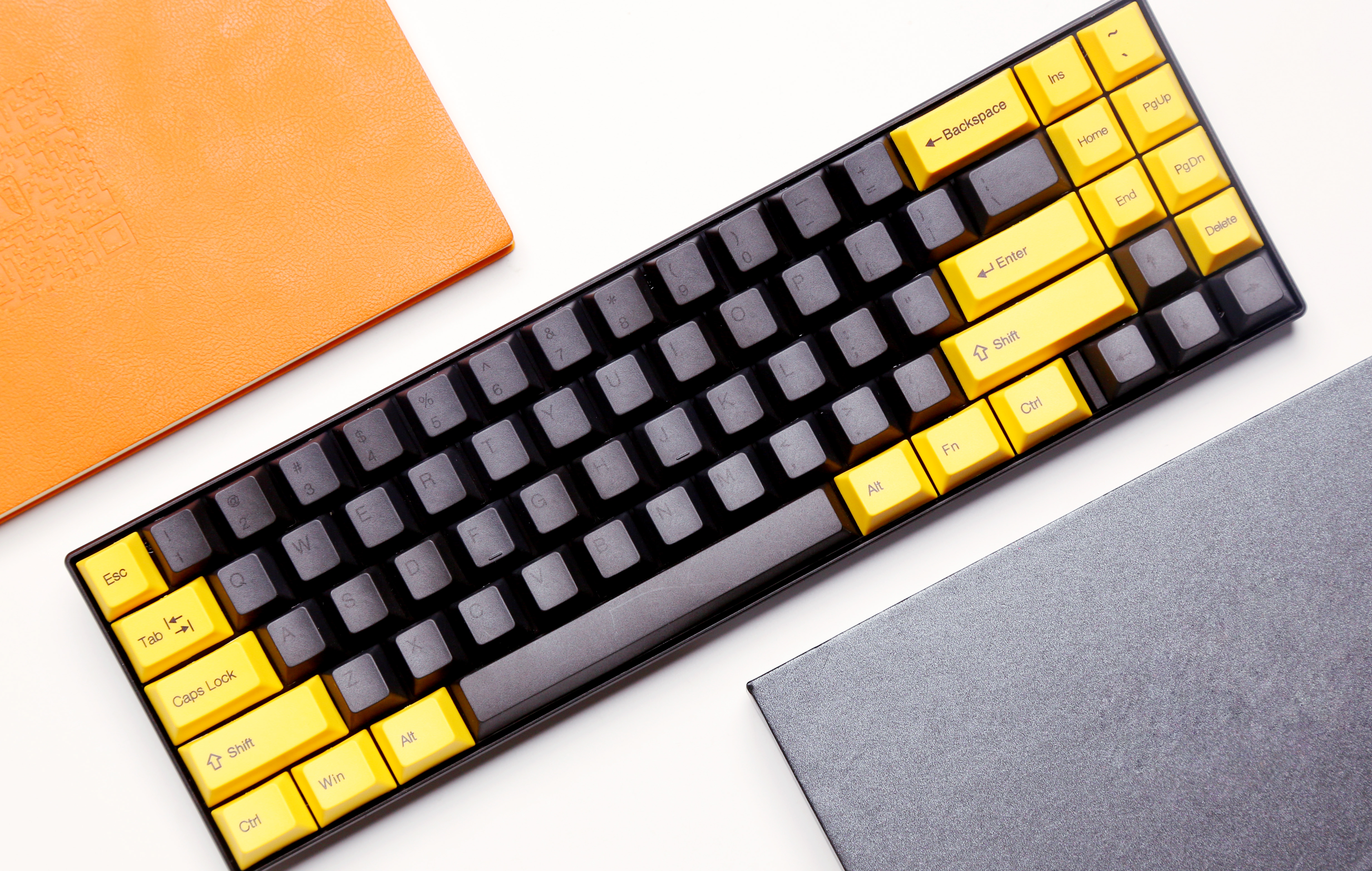 Amazon.com: YUNZII ALT71D 71&68 Keys Wireless Mechanical Keyboard