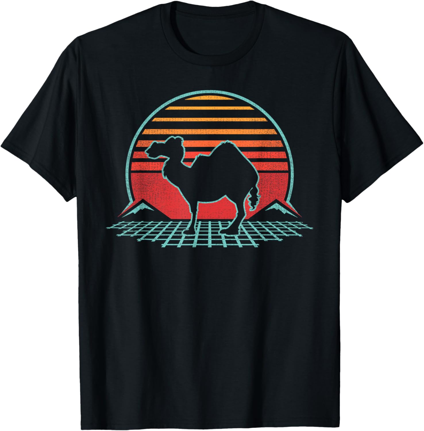 Camel Lover Animal Retro Vintage 80s Style T-Shirt