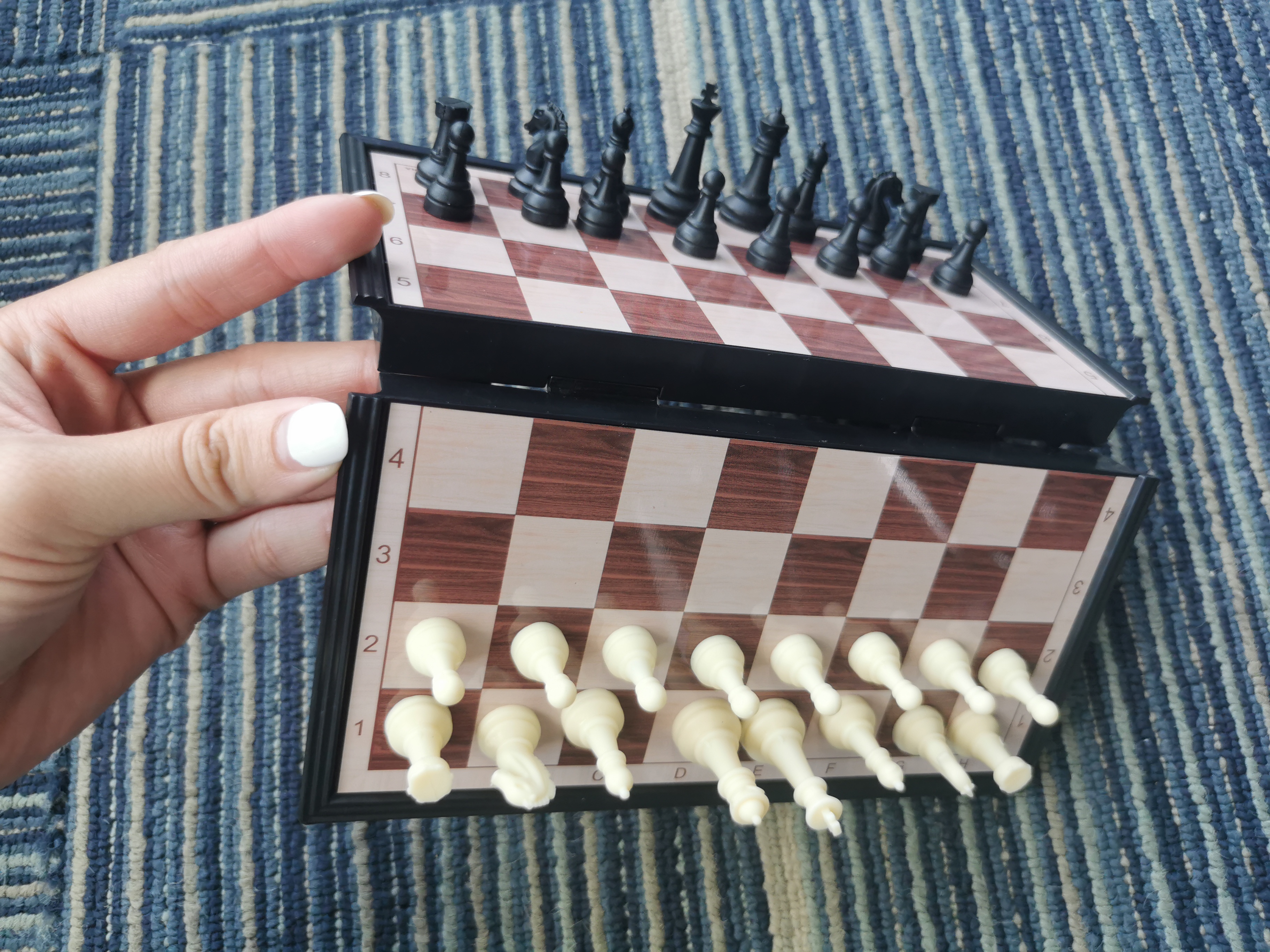 ボードゲーム チェス「MINIATURE ANIMAL CHESS SET」 Cat Chess Set w Cat Pieces with Board - Handmade Animal