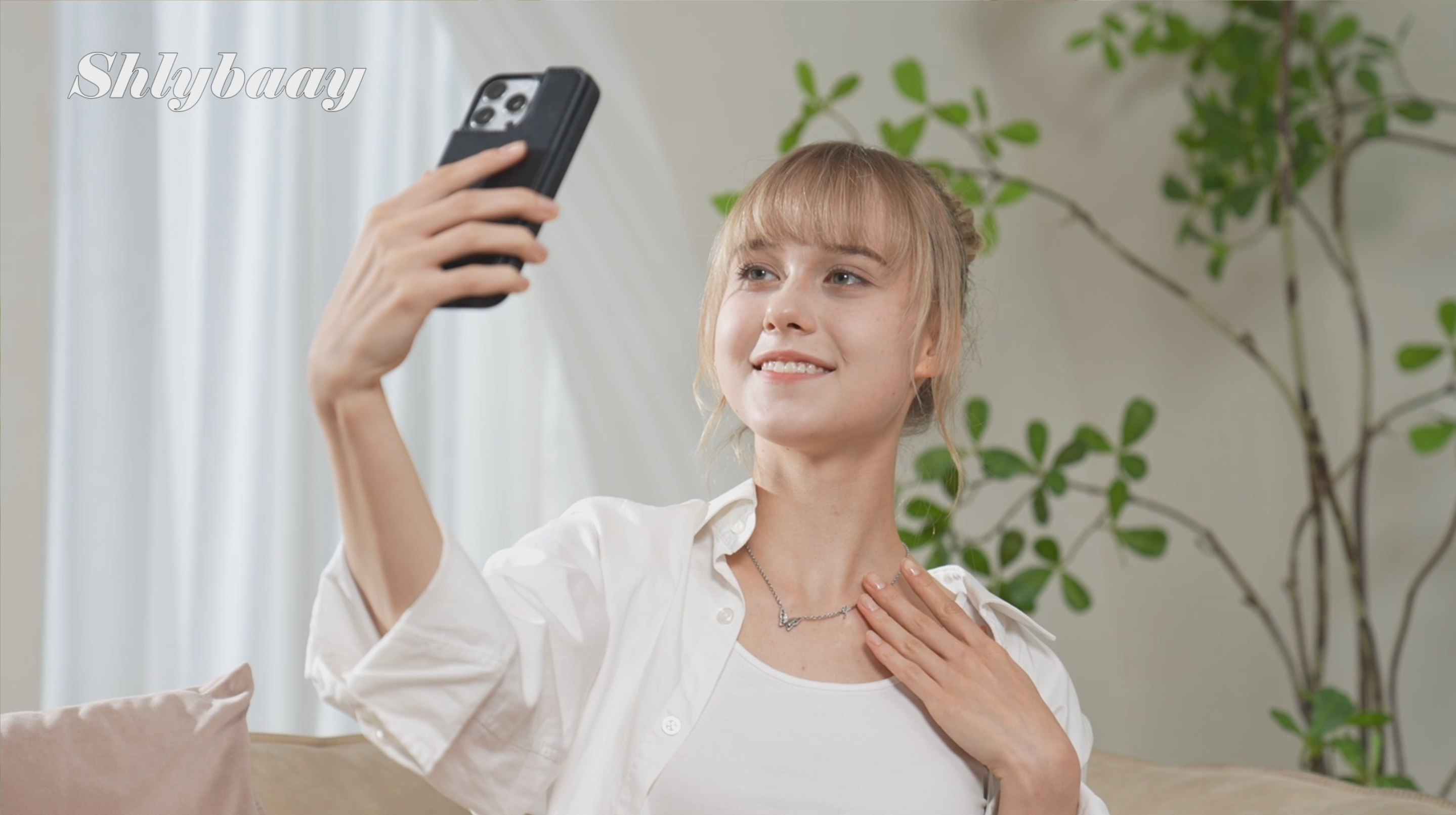 Amazon.co.jp: Shlybaay Google Pixel 9a 対応 ケース 背面 手帳型