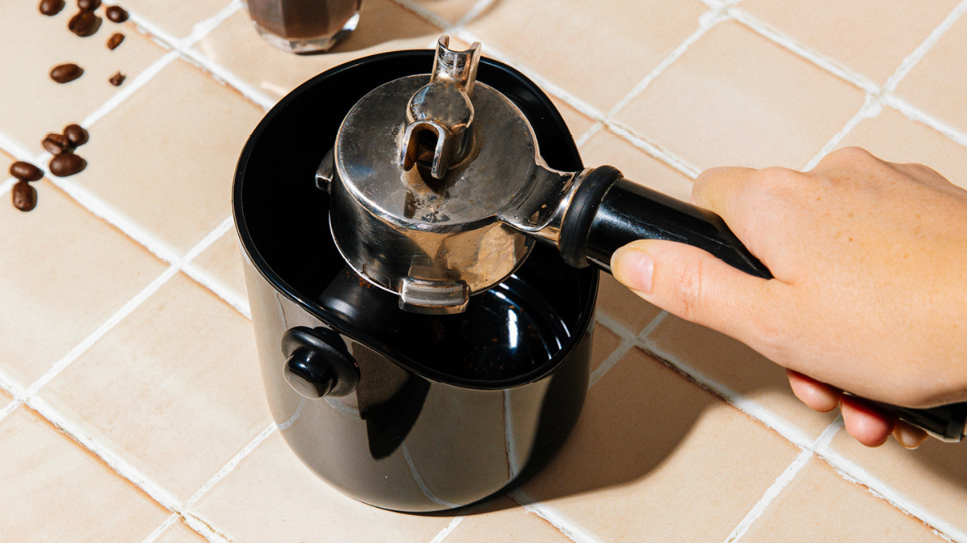 Grindenstein Dreamfarm - Knock Box Per Fondi Di Caff&egrave; Espresso - Compatto E Moderno