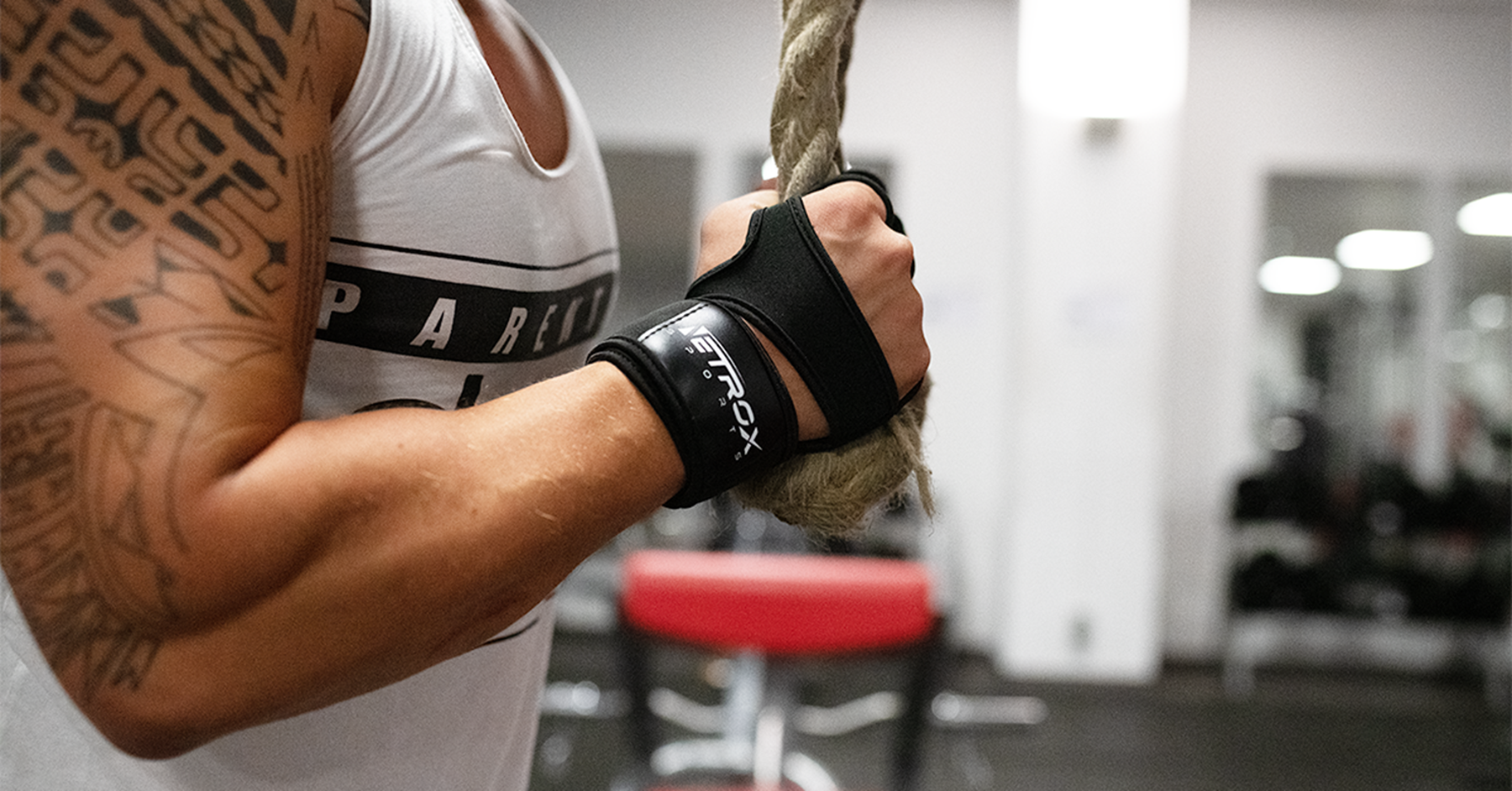 Netrox Sports Trainingshandschuhe mit Handgelenkbandage