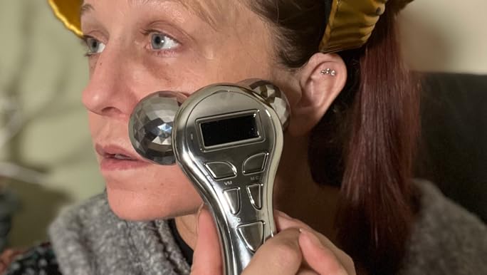 Amazon.com: 4D Microcurrent Face Massager Roller,Electric
