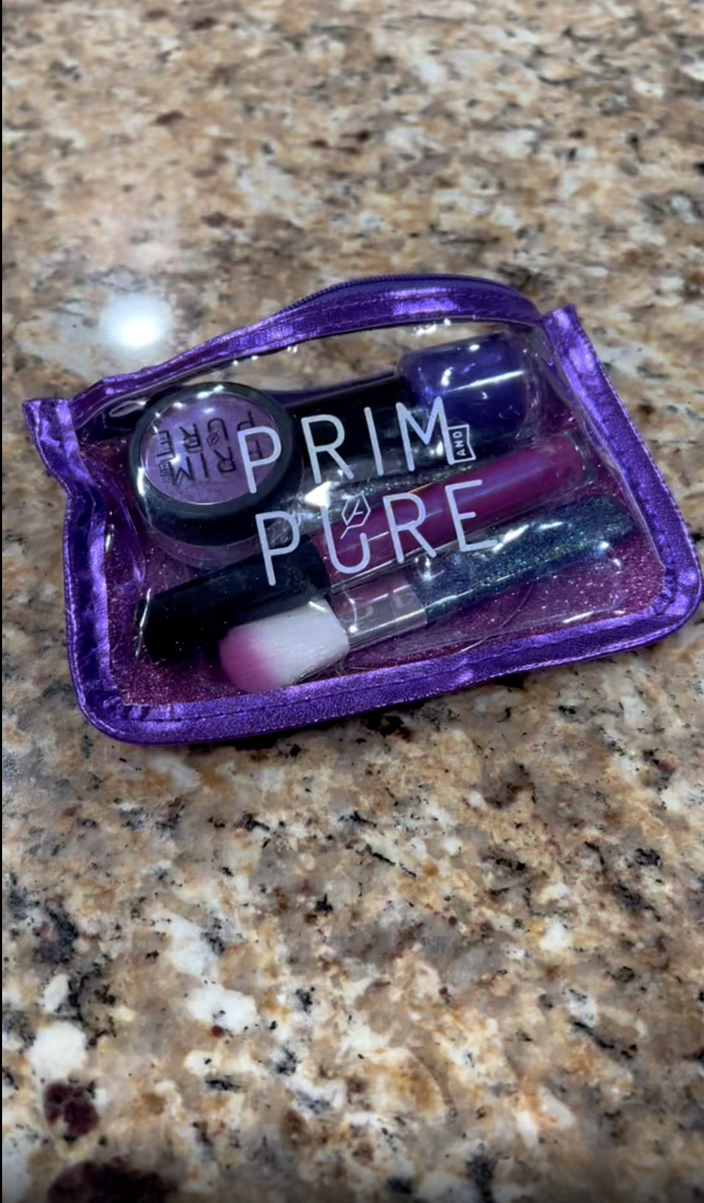Prim Kit Watch HONEST Review - Prim & Pure Kids Makeup Kit on Amazon Live