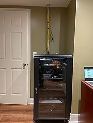 Amazon.com: NavePoint 22U Server Cabinet Wall Mount Rack Enclosure with ...