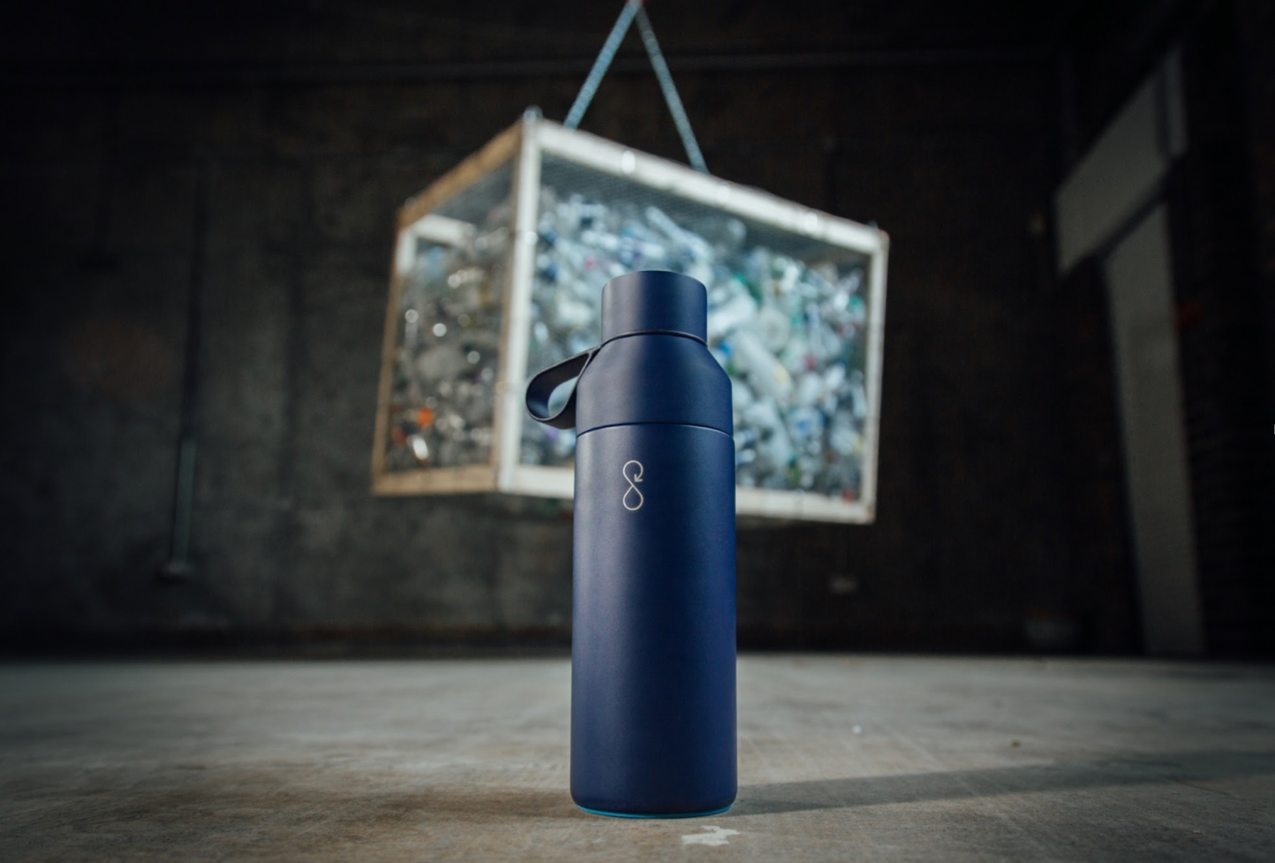 Amazon.com: Ocean Bottle Original 34oz Stainless Steel Water