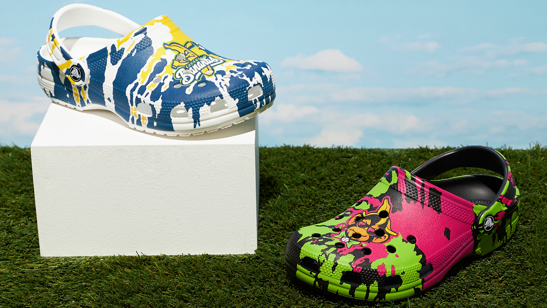 Amazon.com | Crocs Savannah Bananas Classic Clogs Savannah  display picture 2