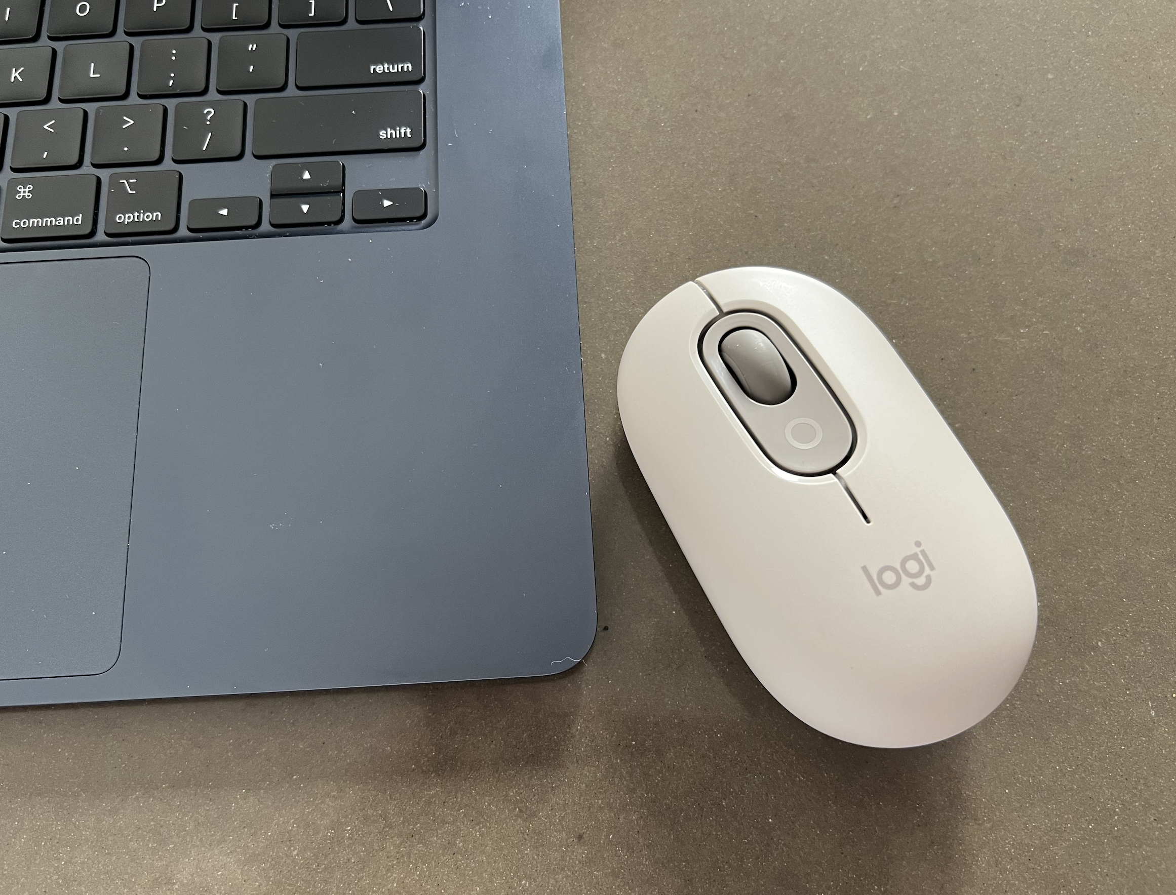 Logitech M750 Signature Plus Wireless Mouse