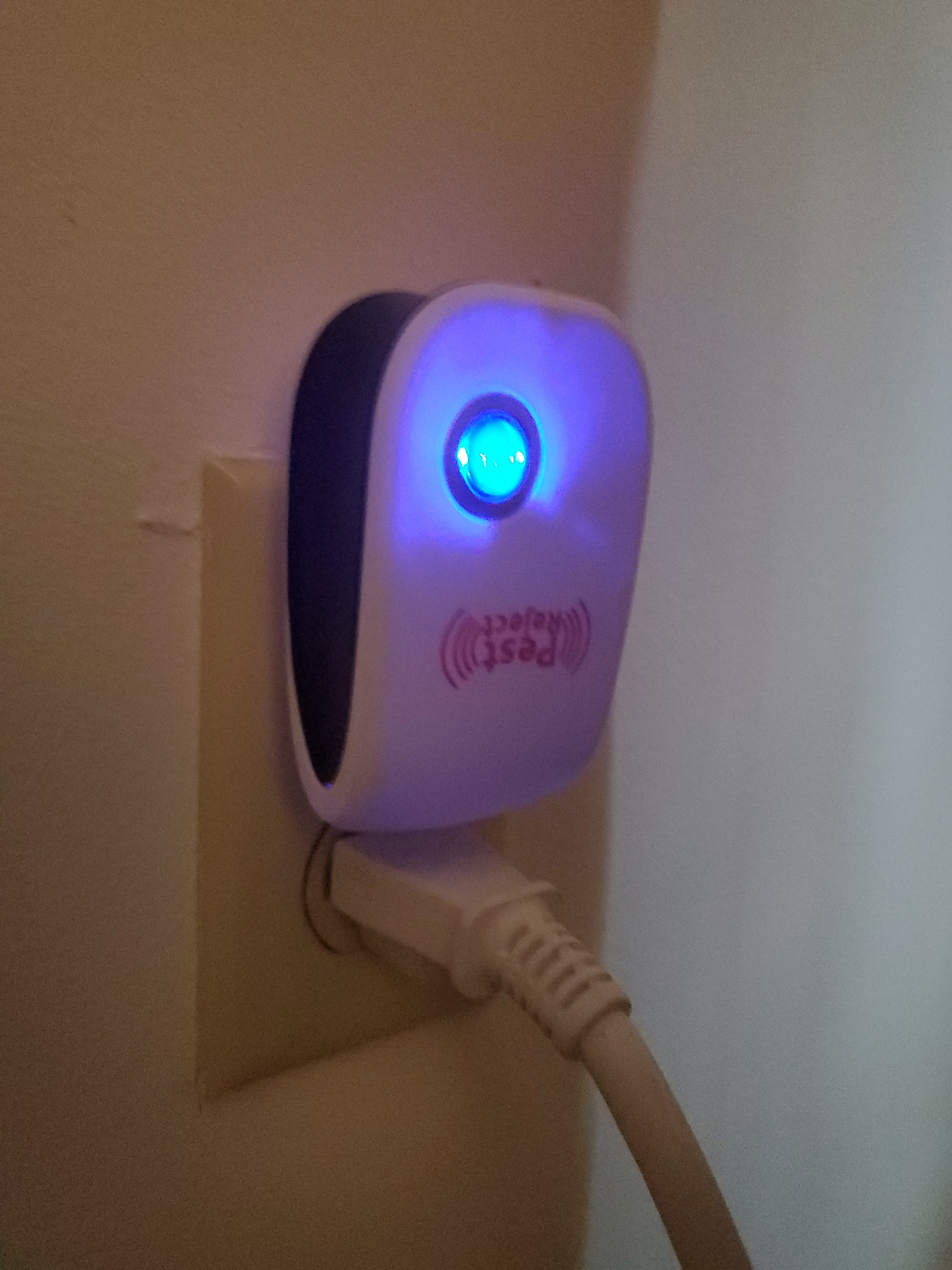 Useless! Does not work as advertised!