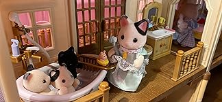 Review Image by Lauren Berman Lauren Berman