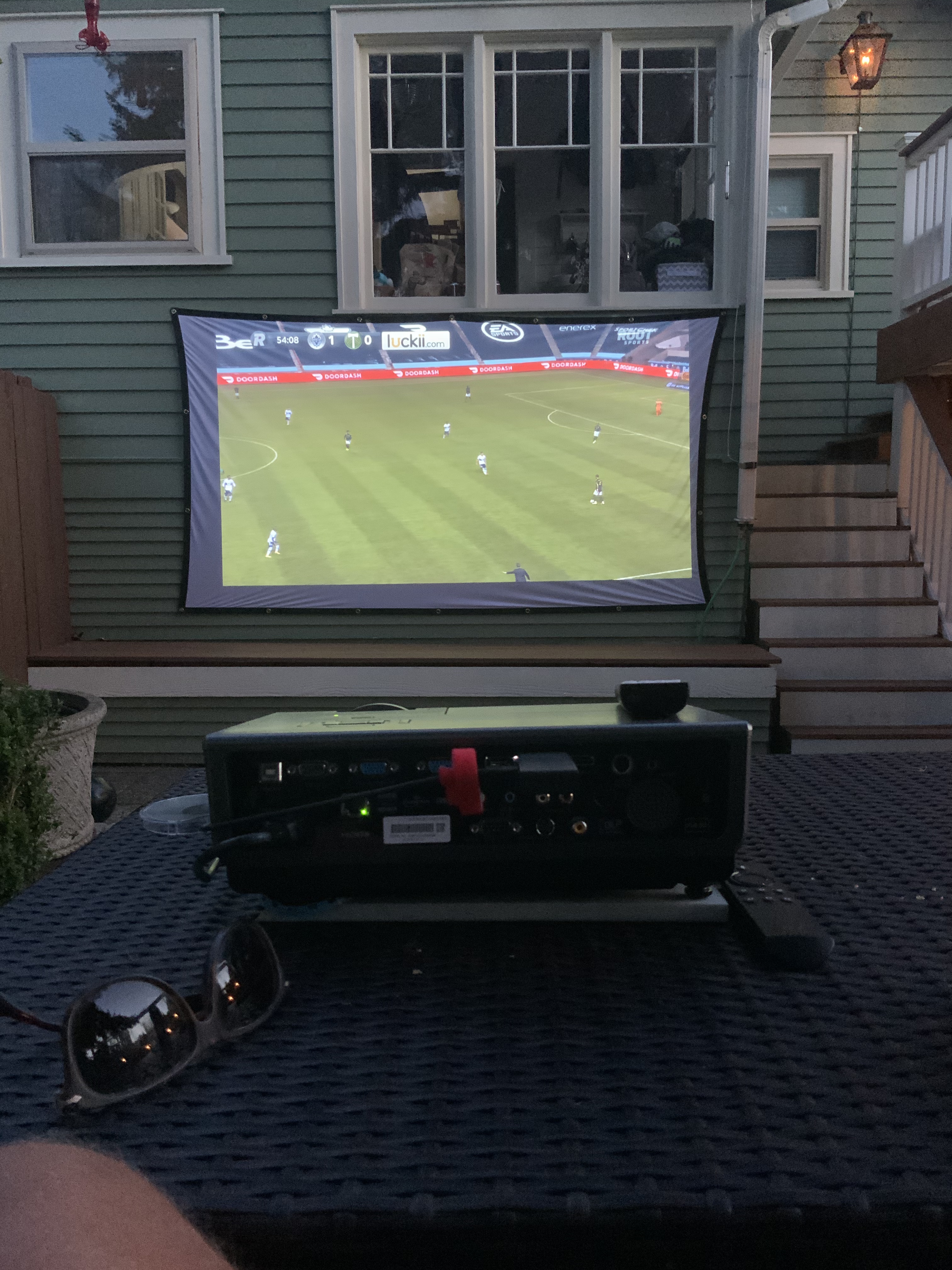 Awesome Bright Projector