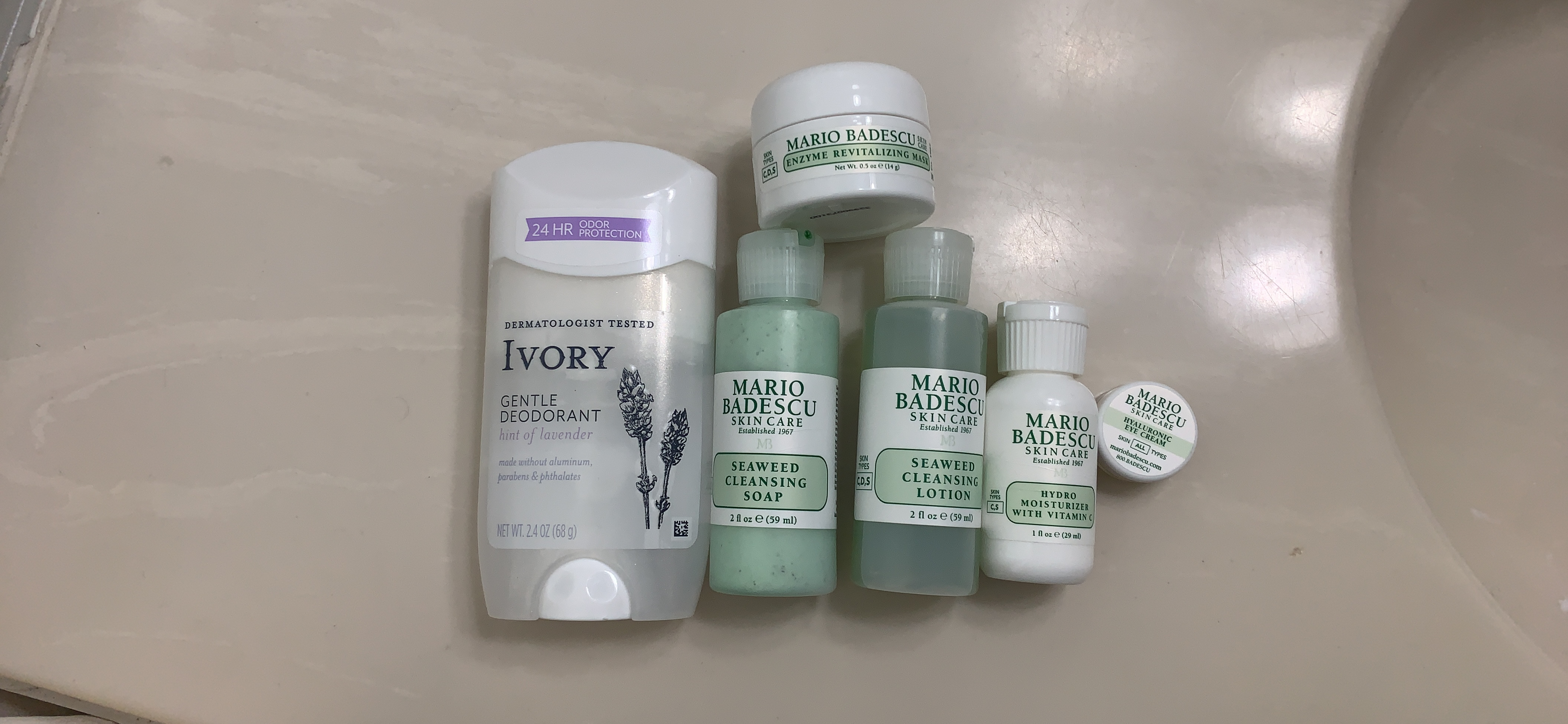 Mario Badescu Combo/Dry Regimen 5 Piece Kit, Skincare Gift Set Includes Seaweed Cleansing Soap, Seaweed Cleansing Lotion, Hydro Moisturizer, Enzyme Revitalizing Mask, and Hyaluronic Eye Cream