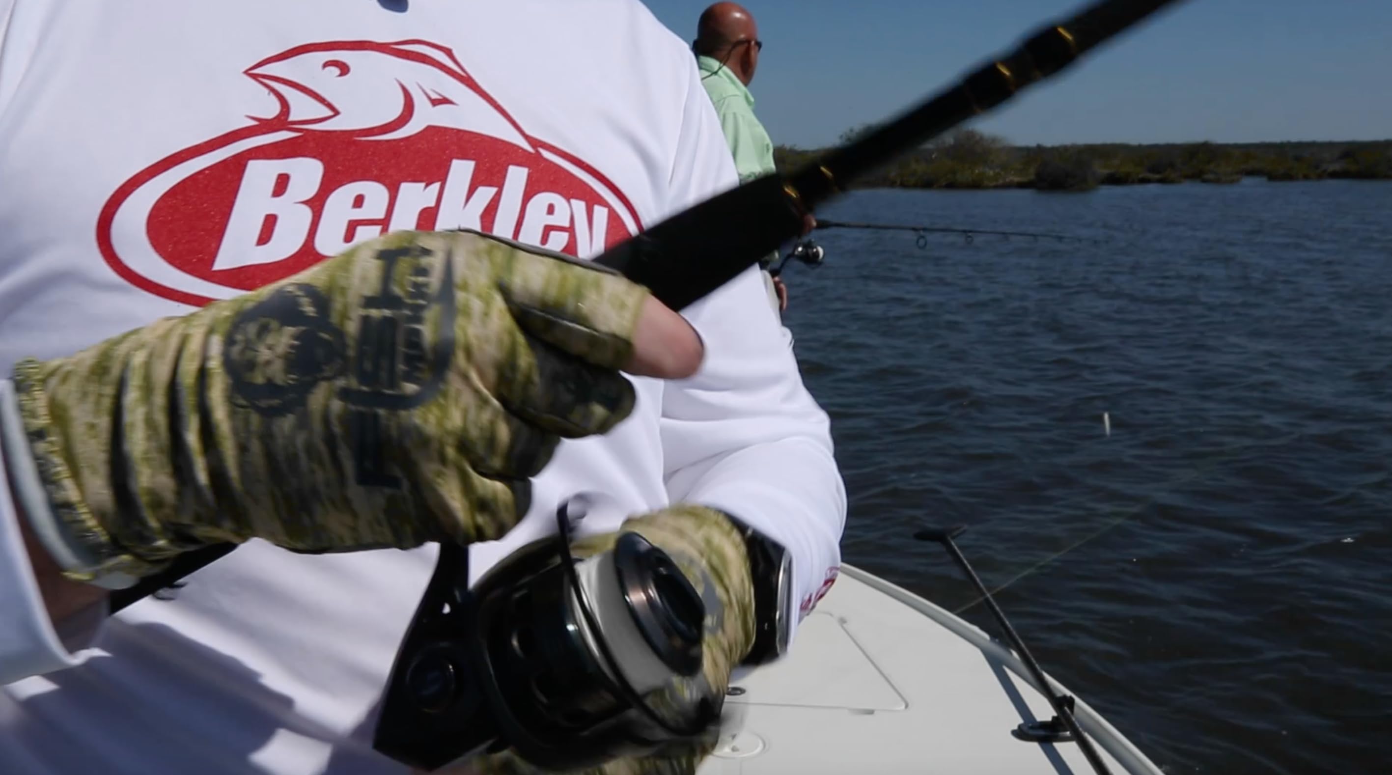 Watch Berkley FireLine Ultra 8 on Saltwater with Steve Pennaz on Amazon Live