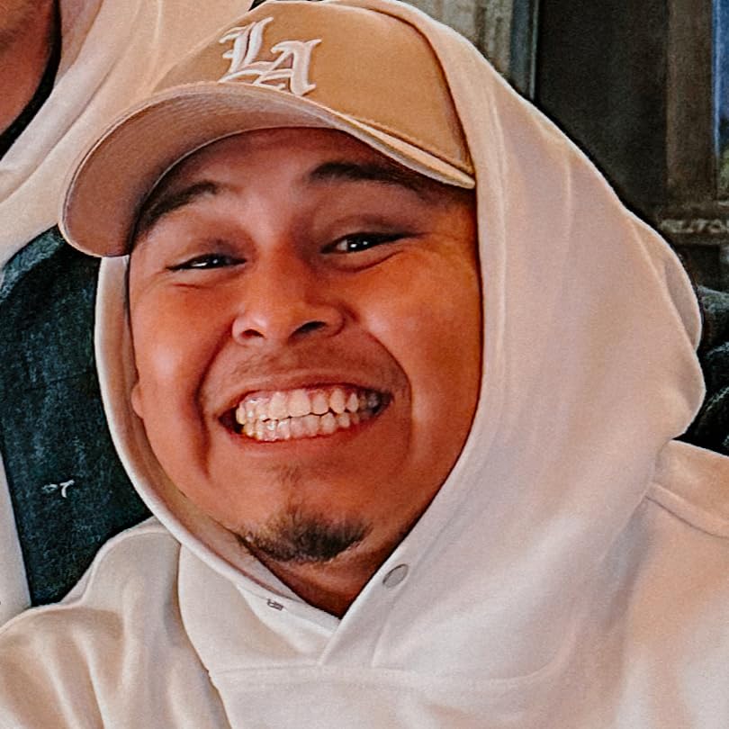 Santiago Gonzalez's Amazon Page