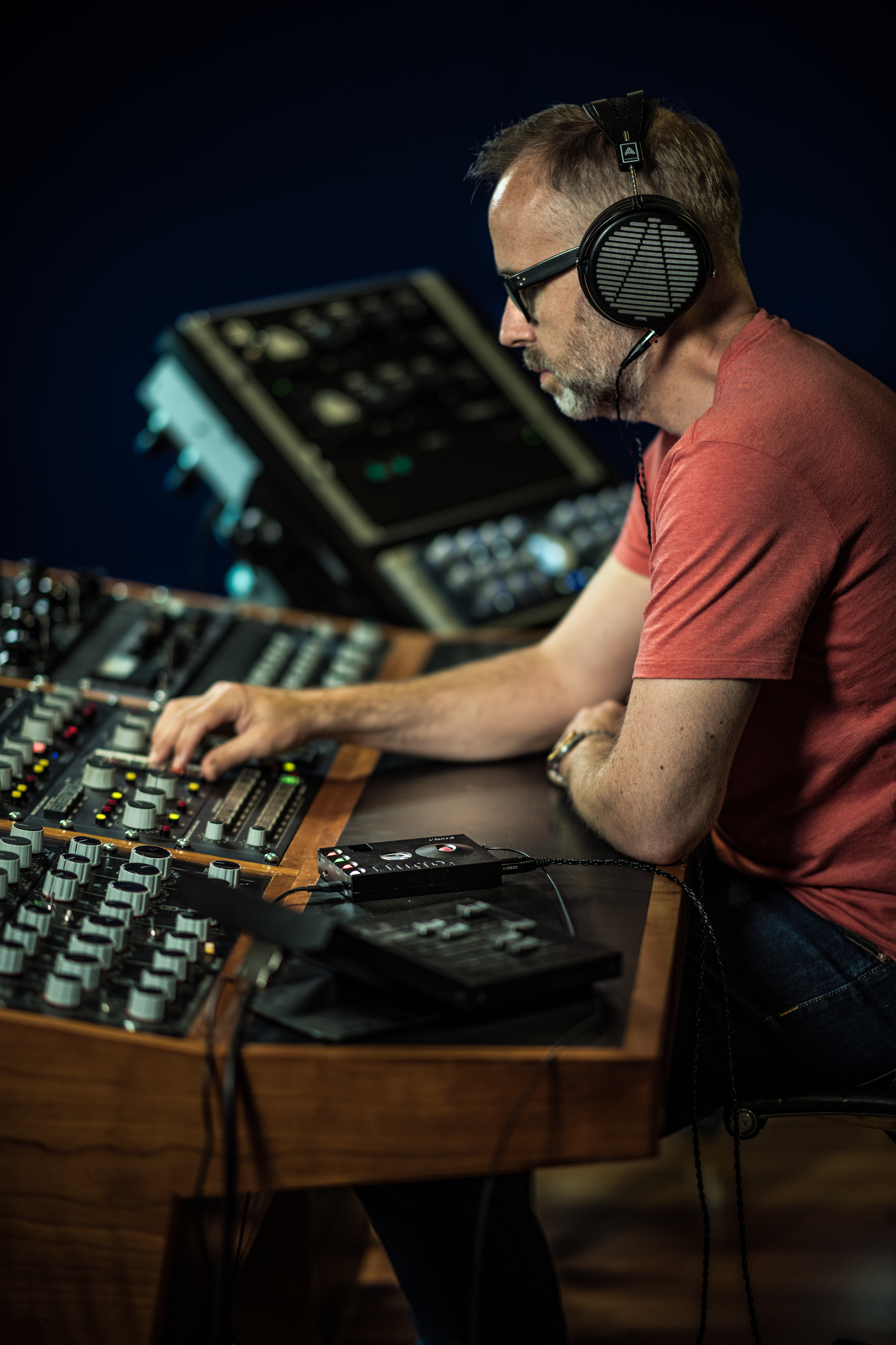 Amazon.com: Audeze LCD-MX4 Over-Ear | Open-Back Headphones