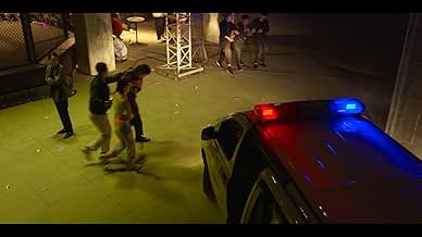 पोस्टर देखें