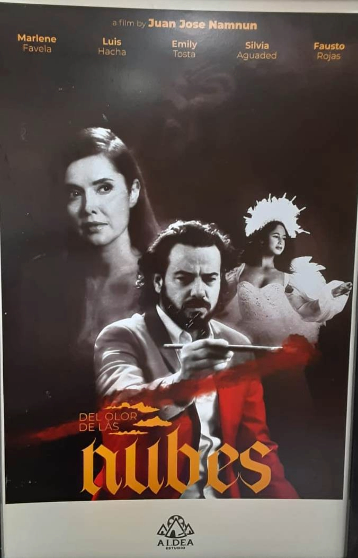 Del olor de las nubes