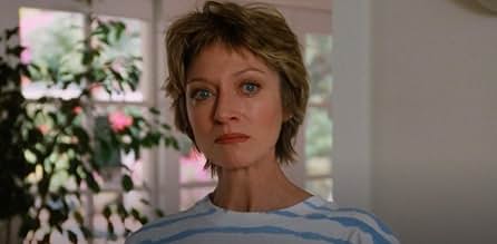 पोस्टर देखें