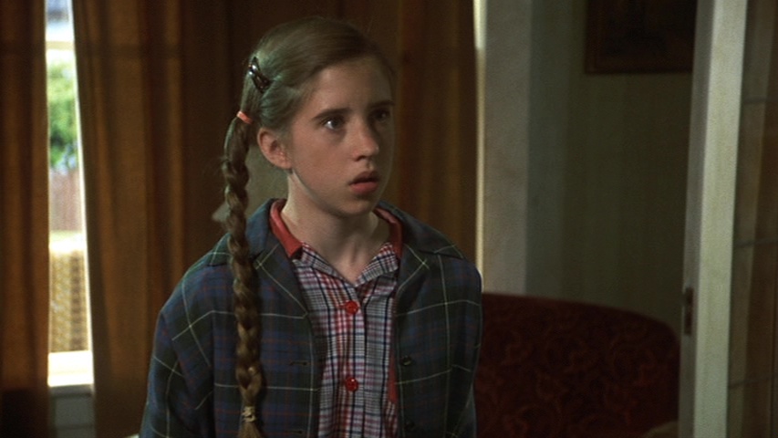 Emili Perkins yalangoch