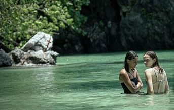 पोस्टर देखें